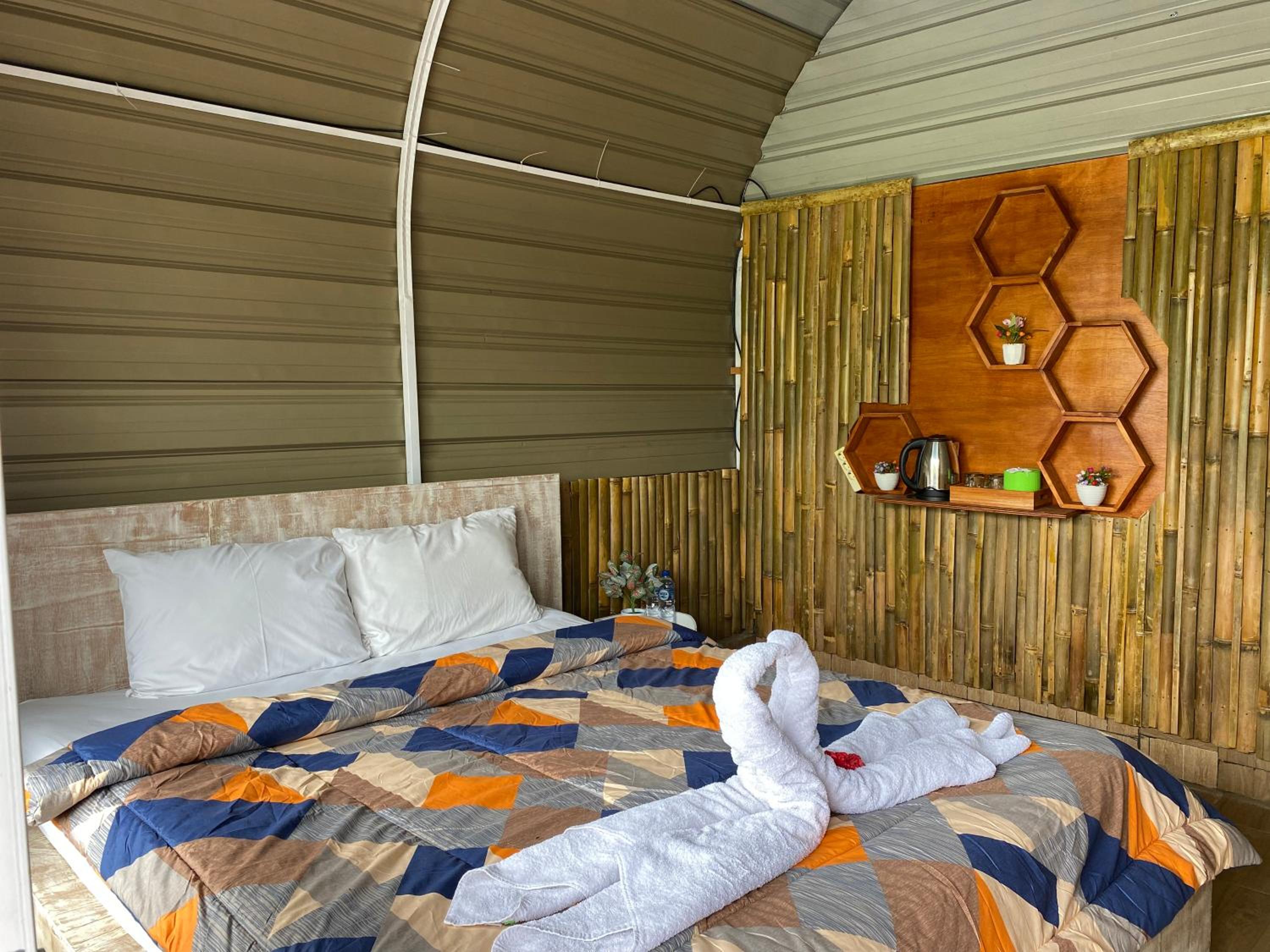 Double Room with Lake View photo 1
