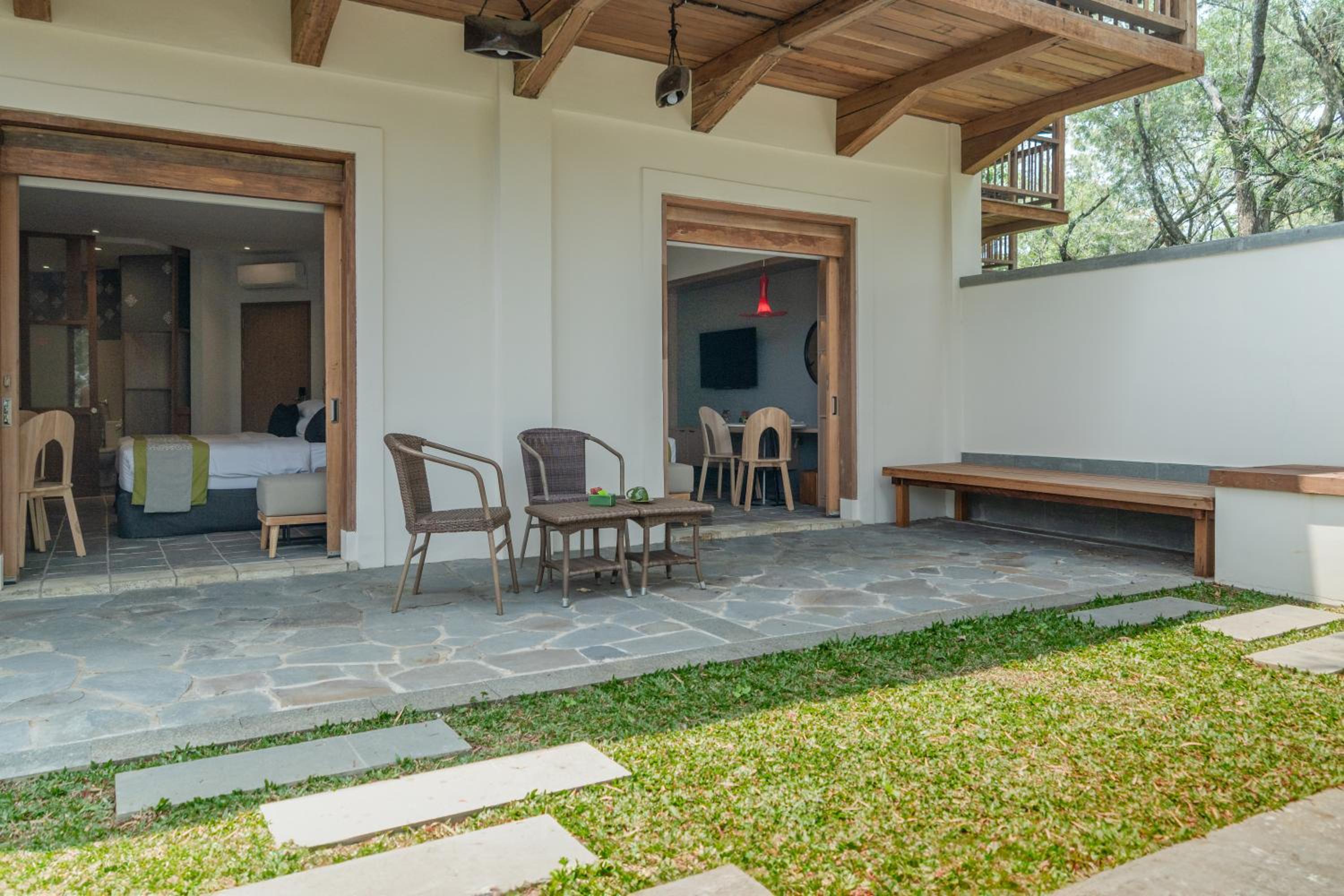 Deluxe Duplex Valley - Photo 5