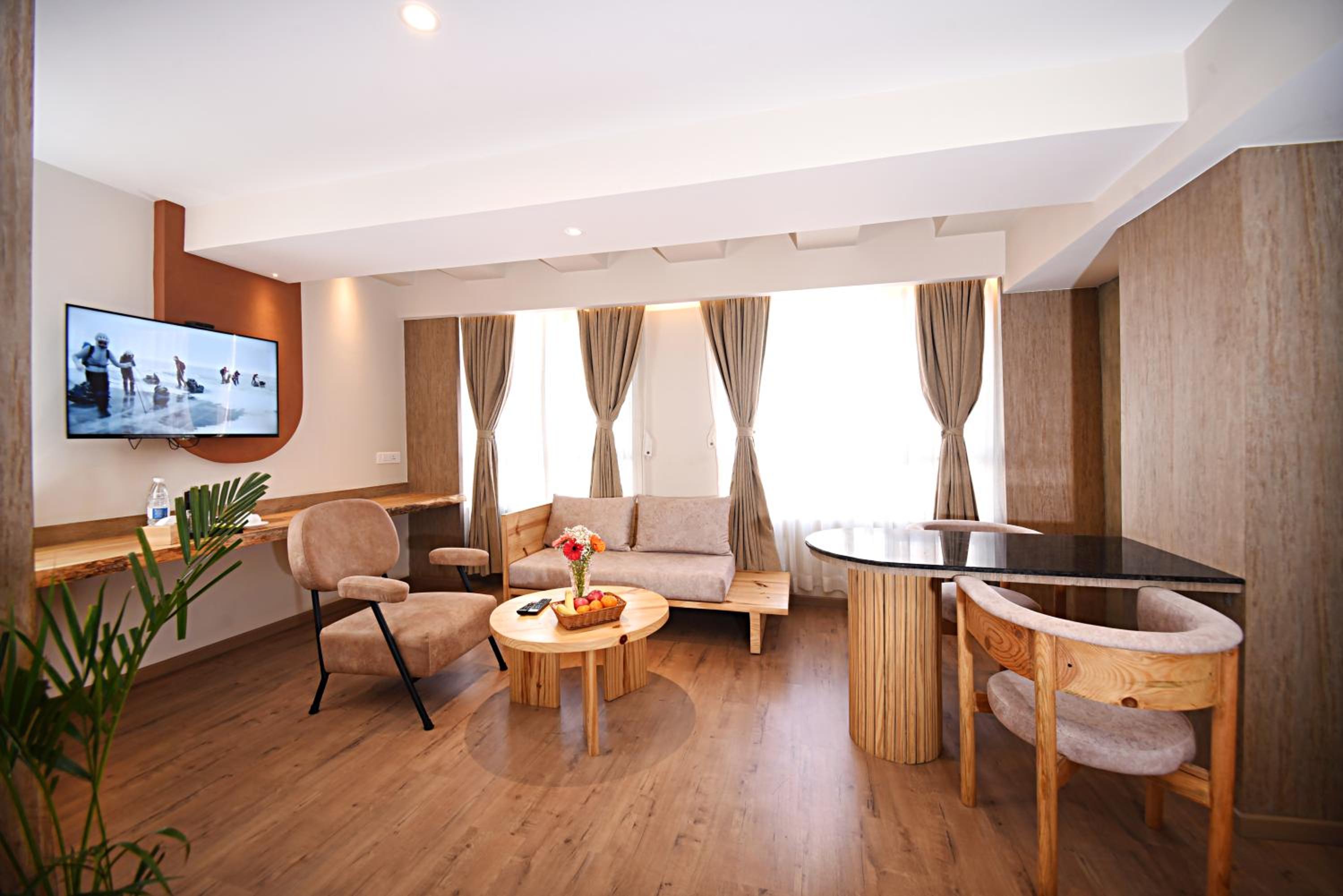 Apartment - Photo 4