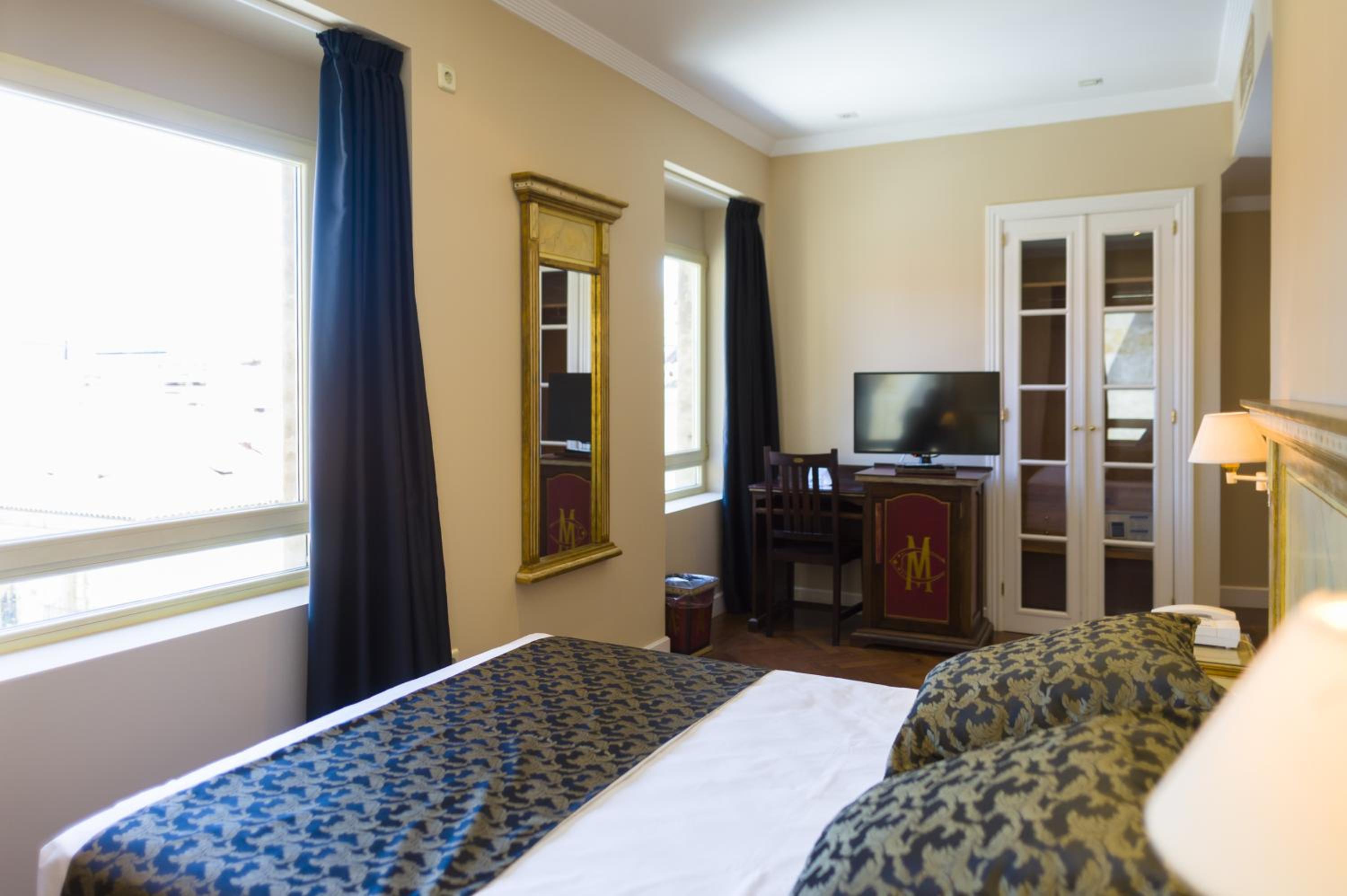 Double Room - Photo 6