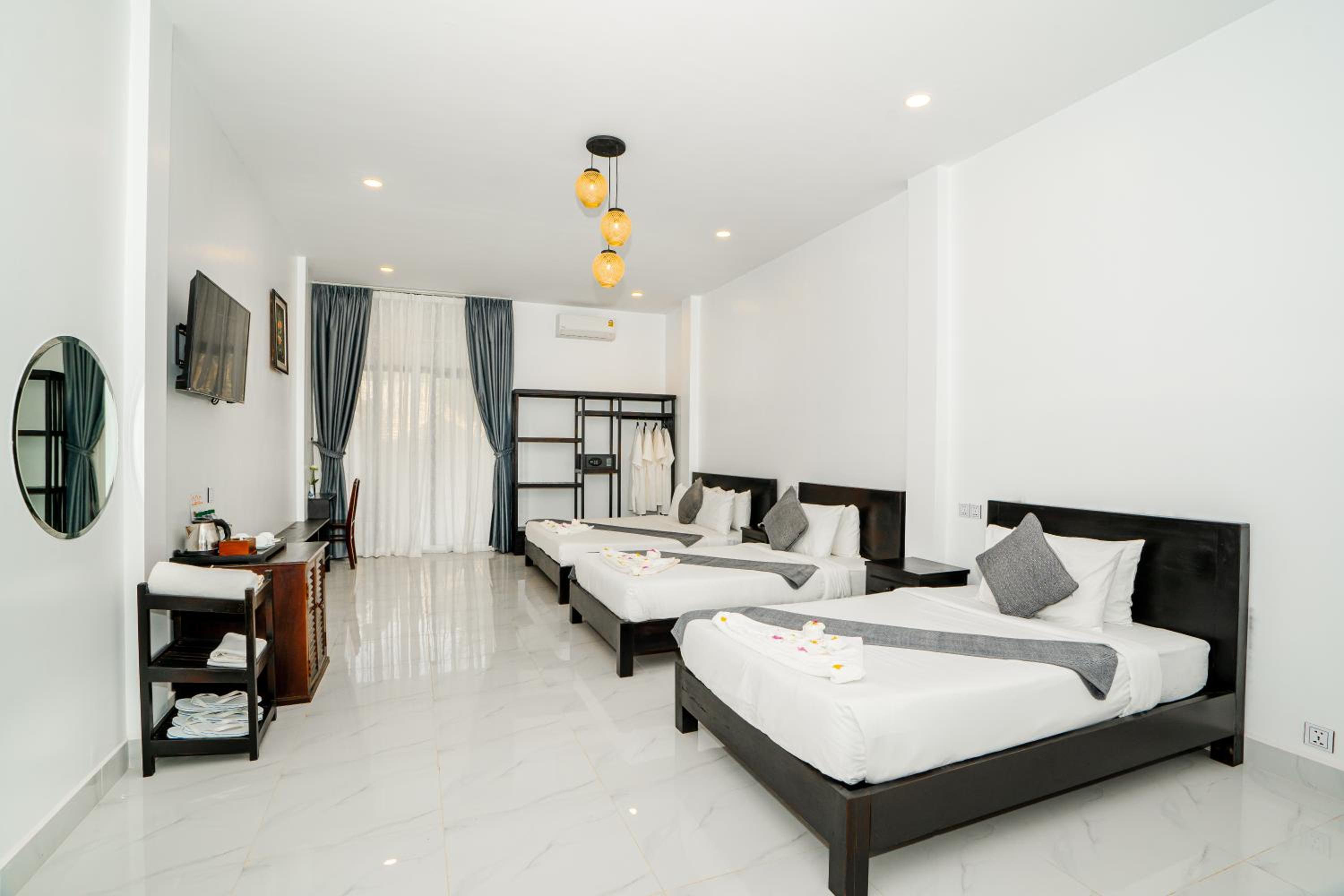Family Suite - Photo 13