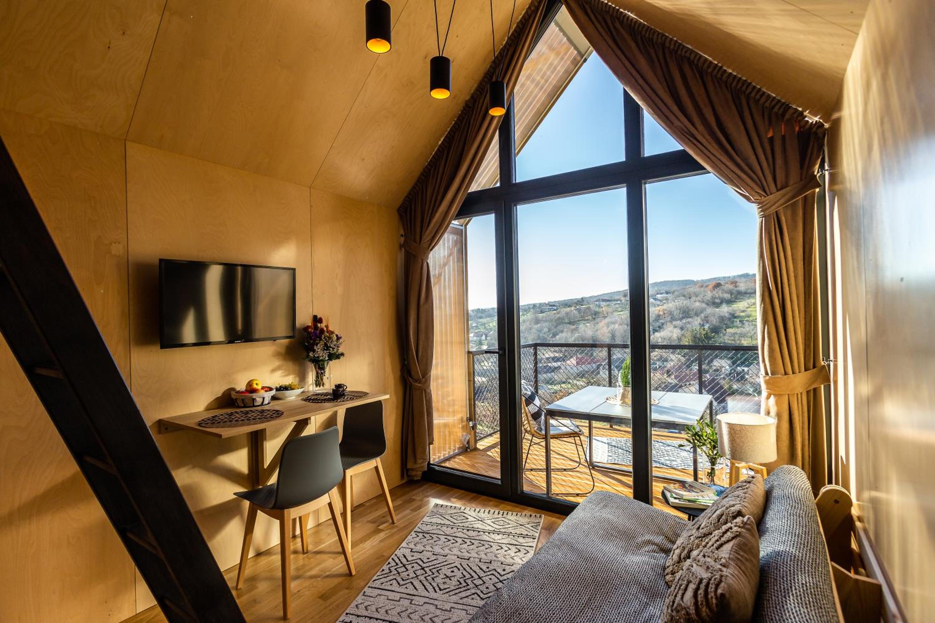 One-Bedroom Chalet photo 1