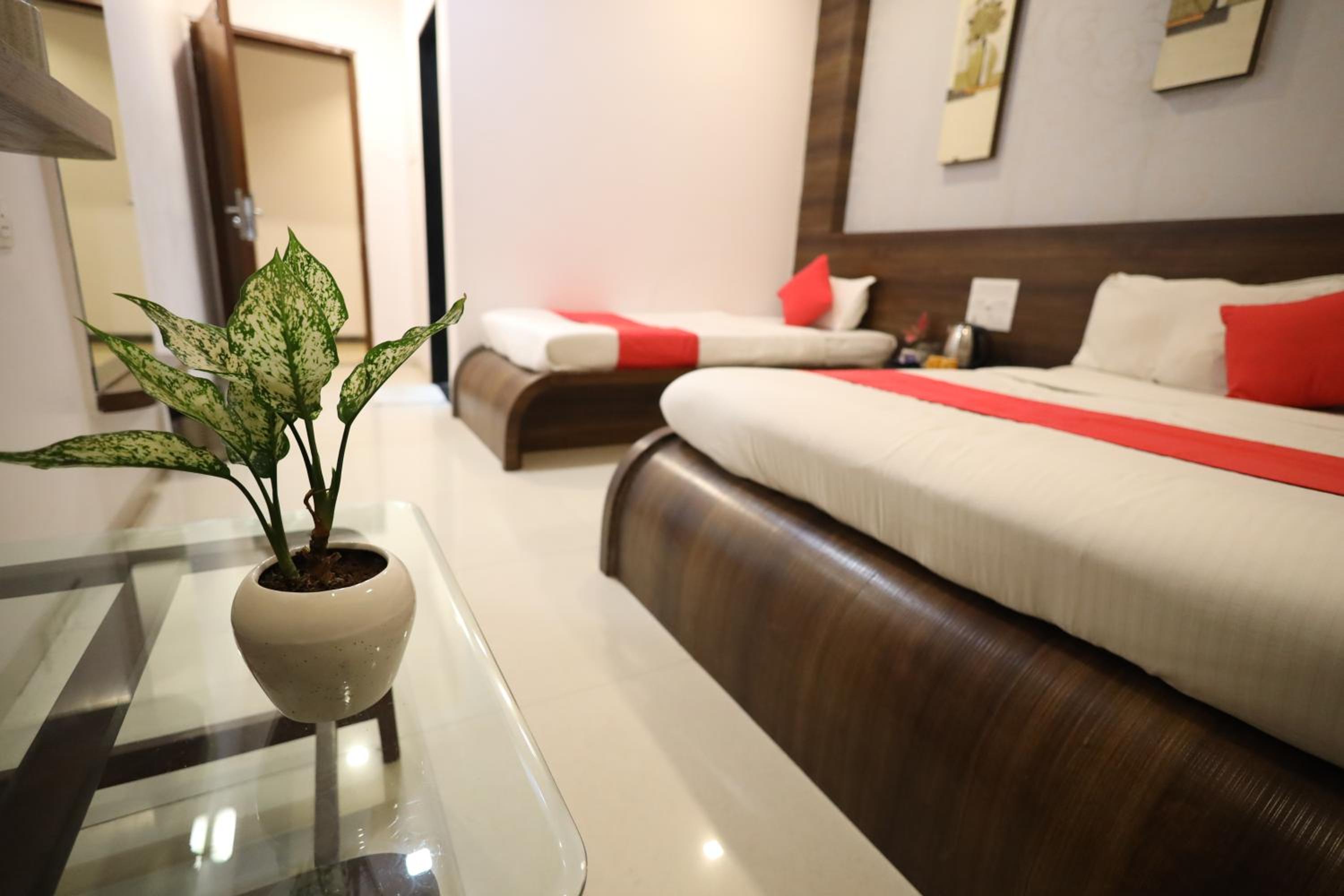 Superior Triple Room photo 2