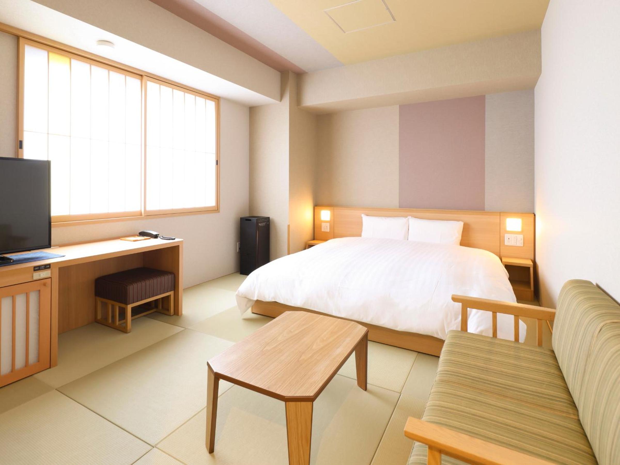 Moderate King Room