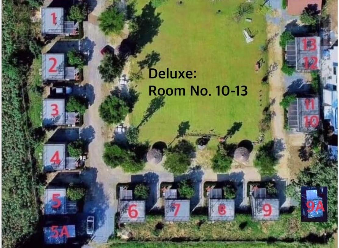 Deluxe Room - Photo 11