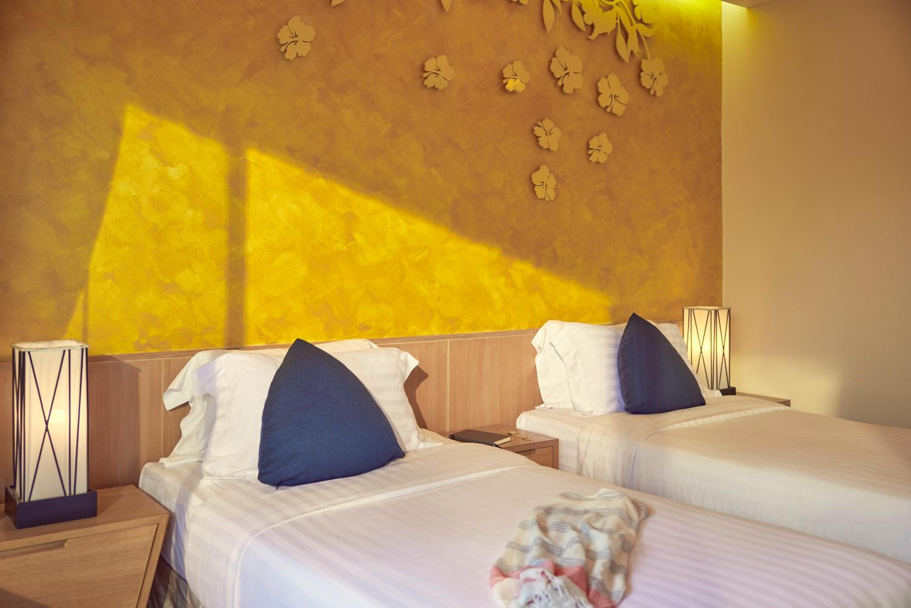 Two-Bedroom Villa with Plunge Pool - Photo 11