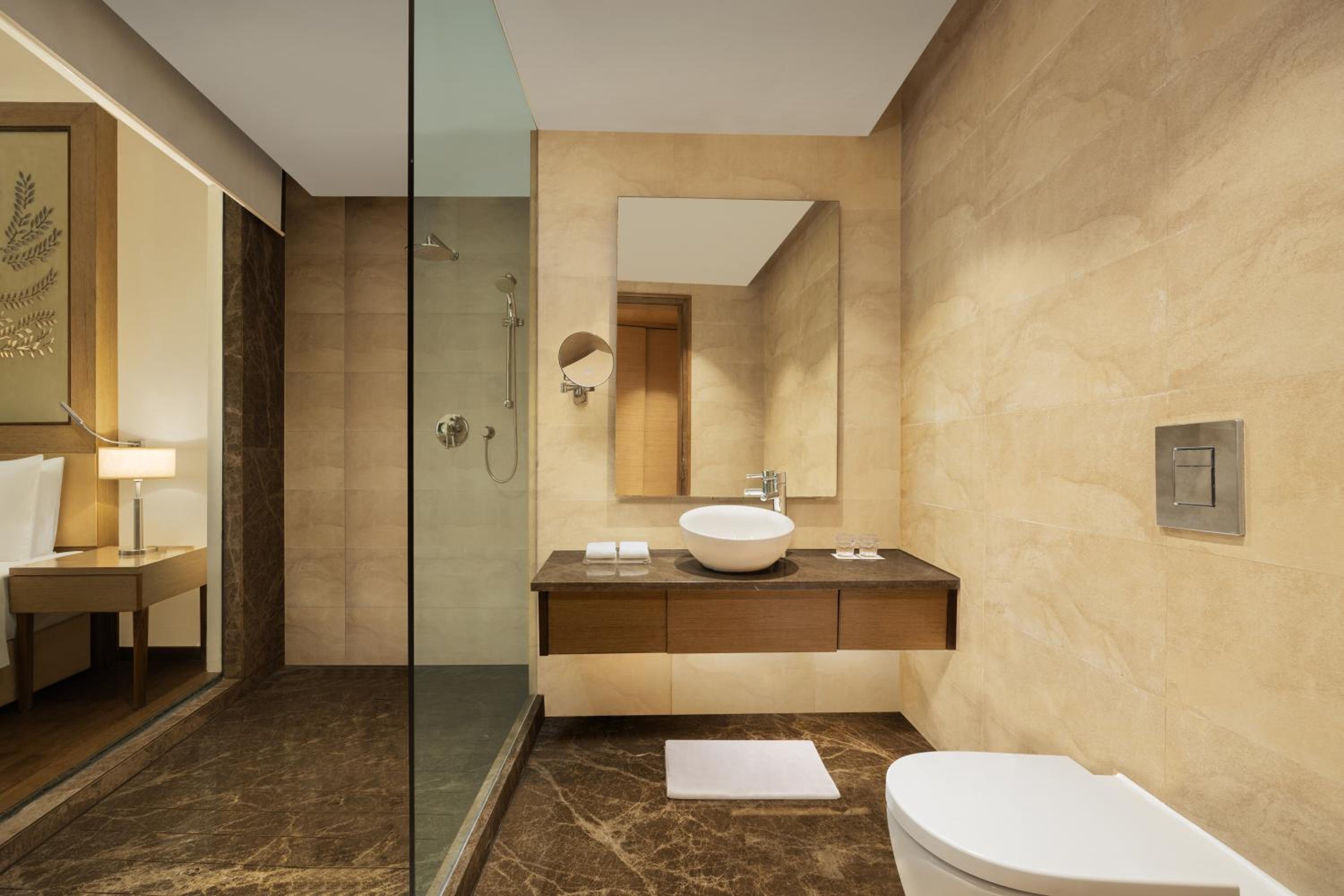 Superior Same Day use Room from 10AM to 5PM ( No overnight stay allowed) photo 3