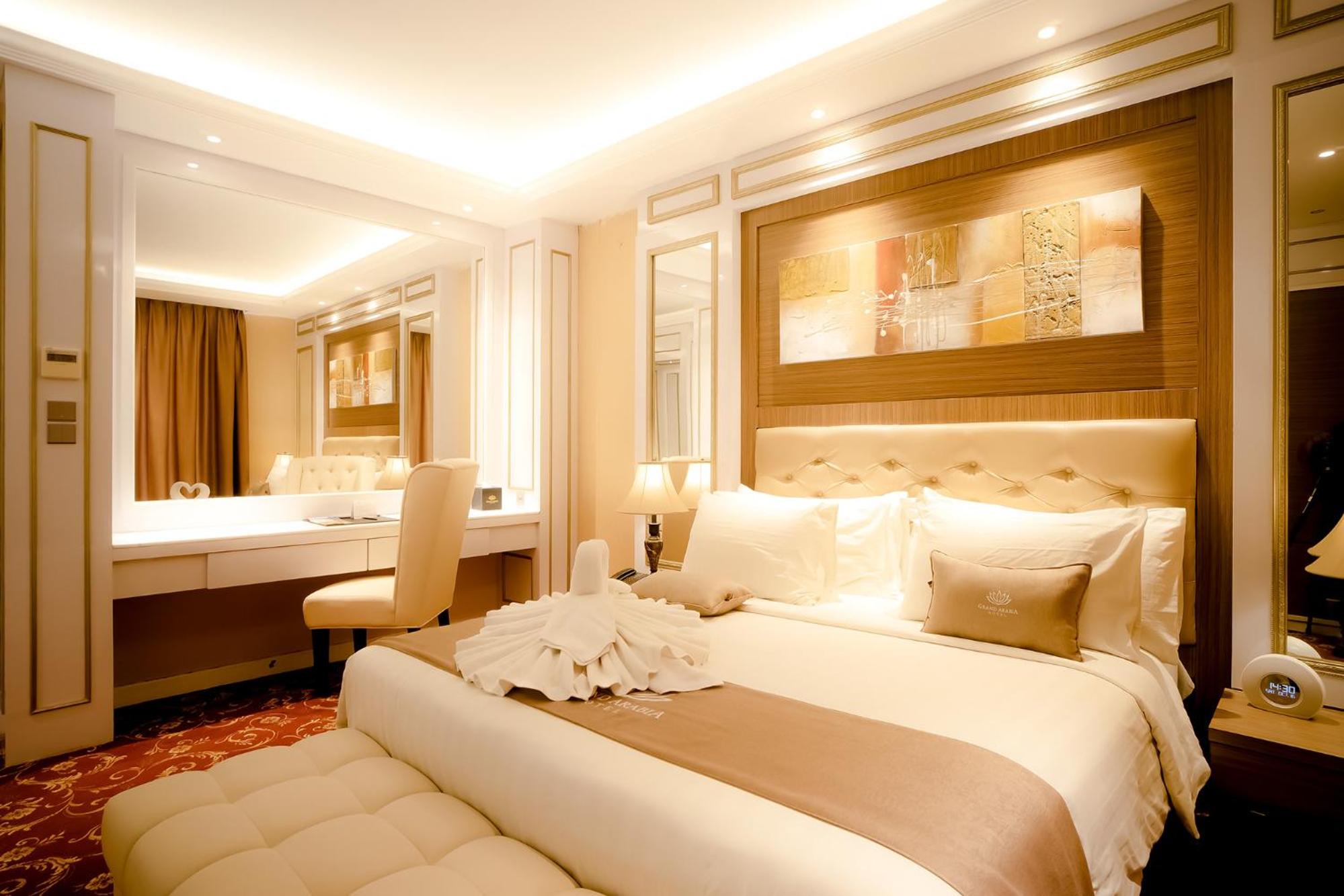 King Suite - Photo 1