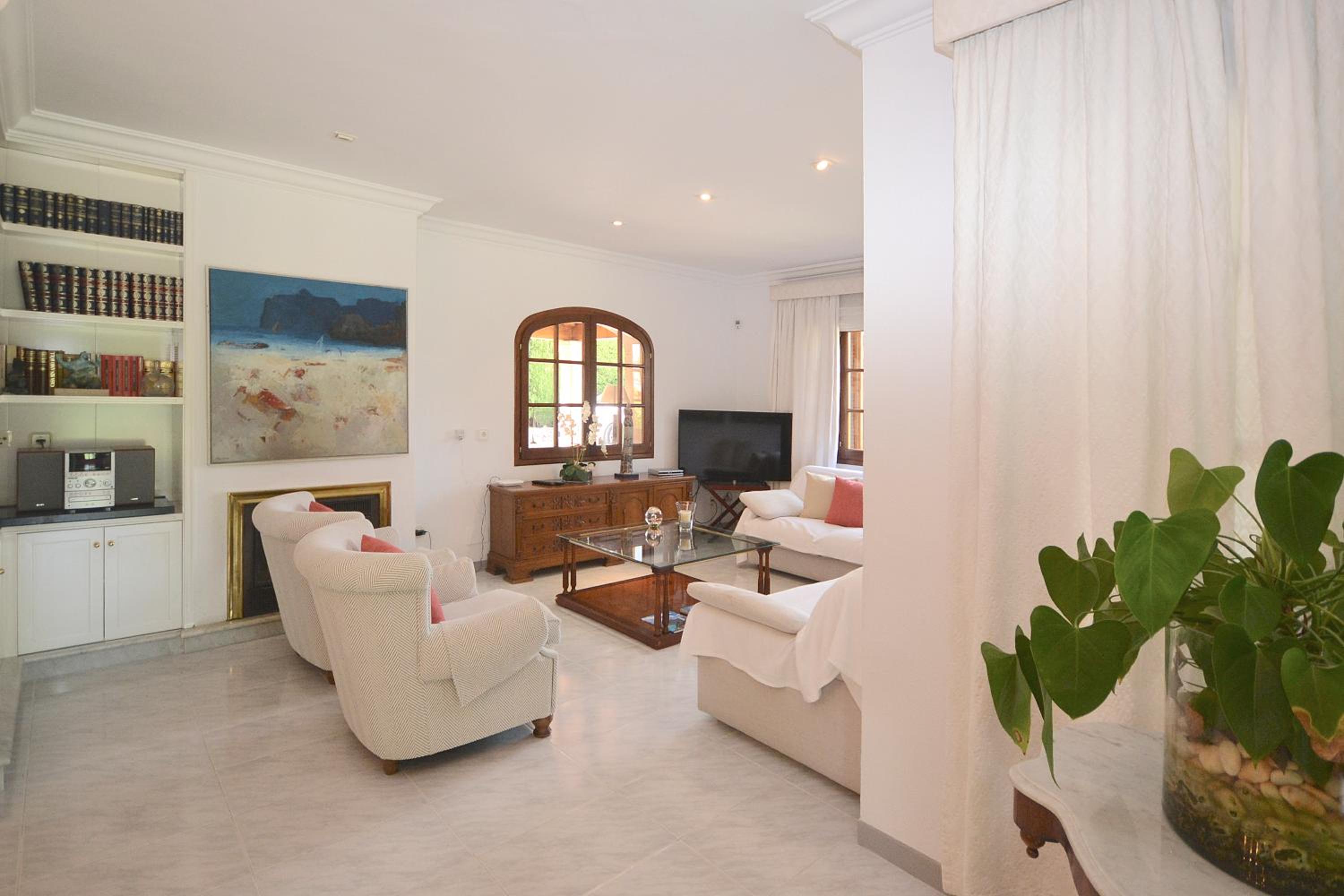 Casa de cuatro habitaciones