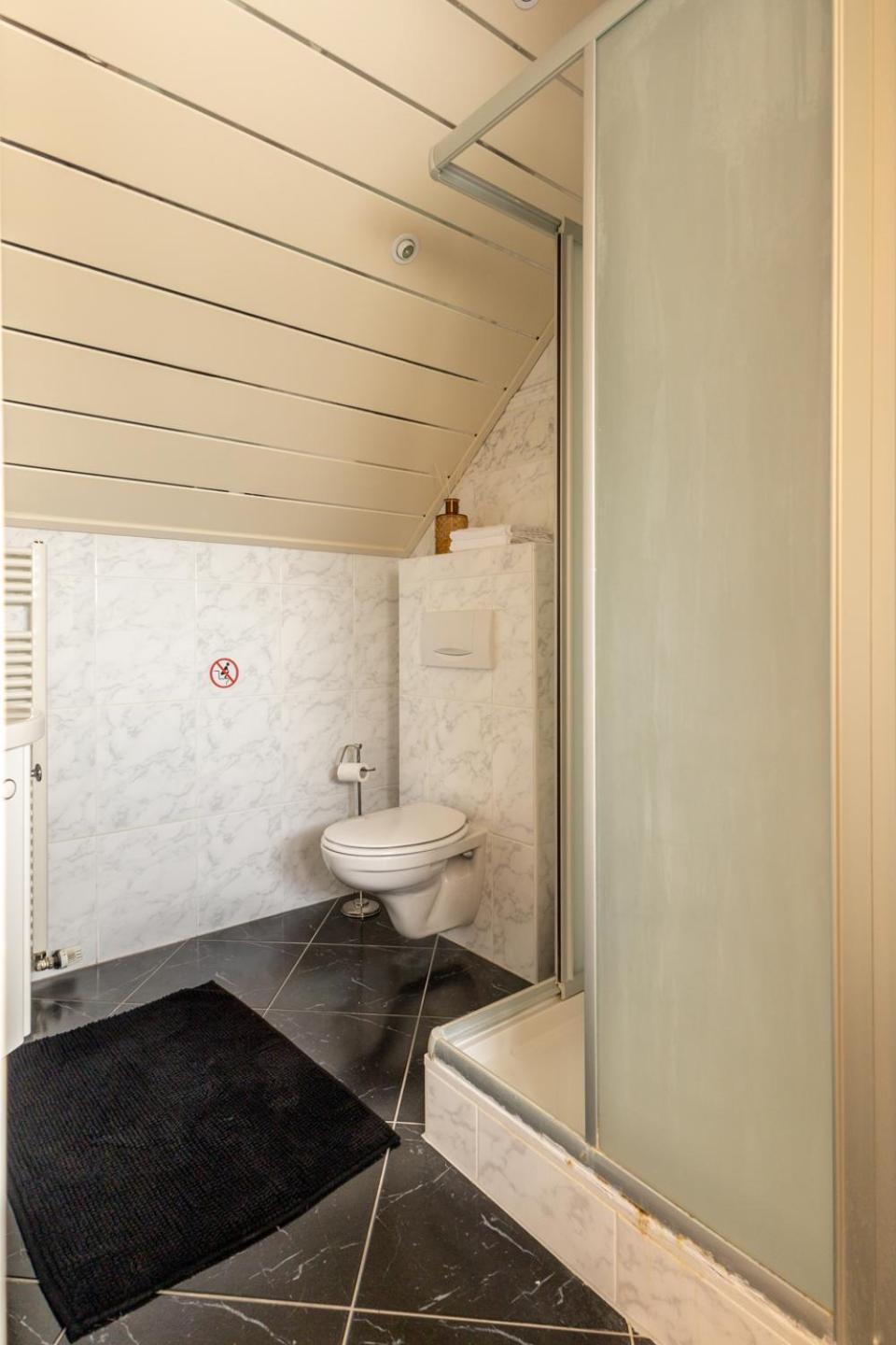 Triple Room with Garden View - Photo 9