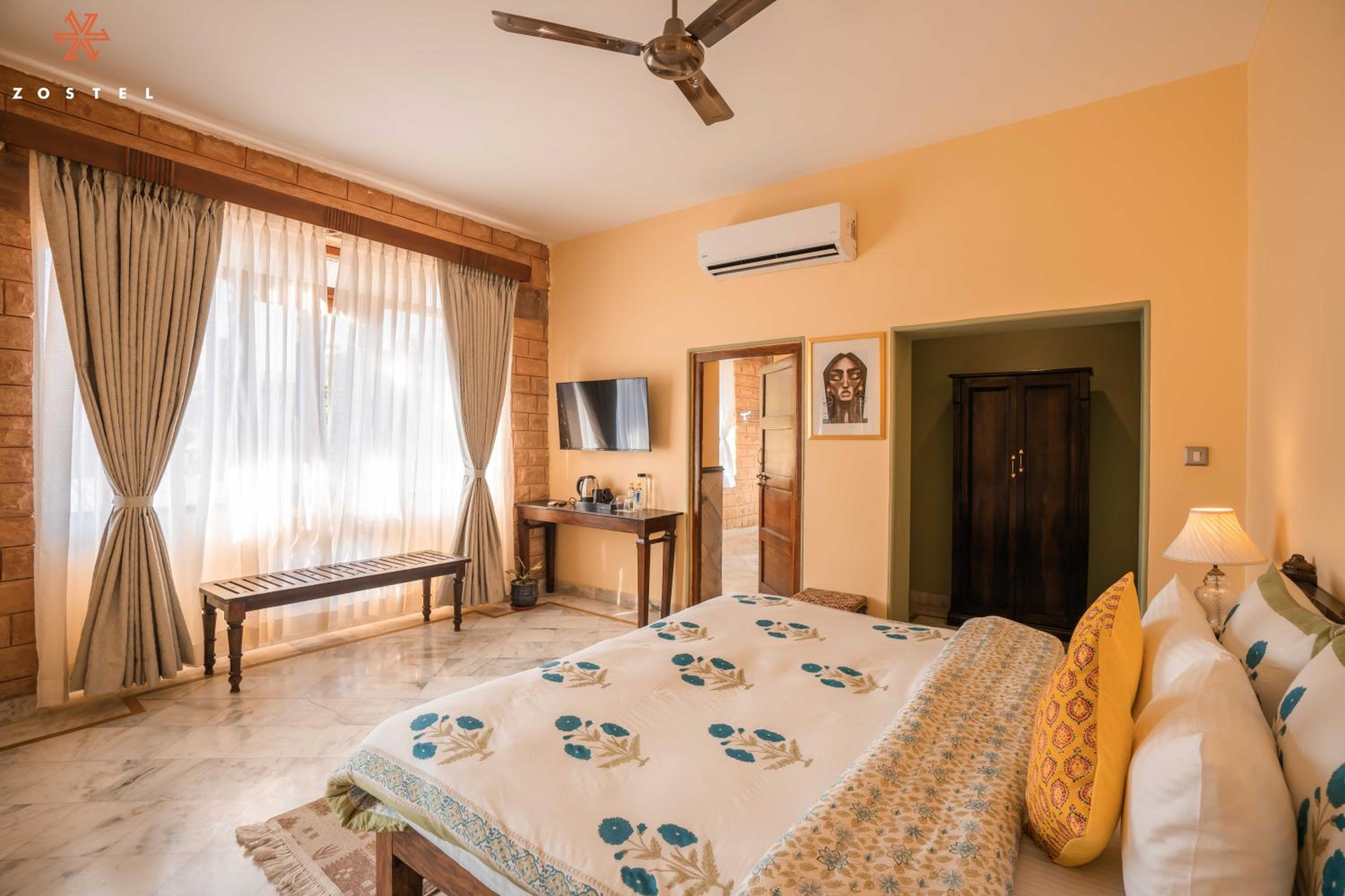 Superior Room - Photo 9