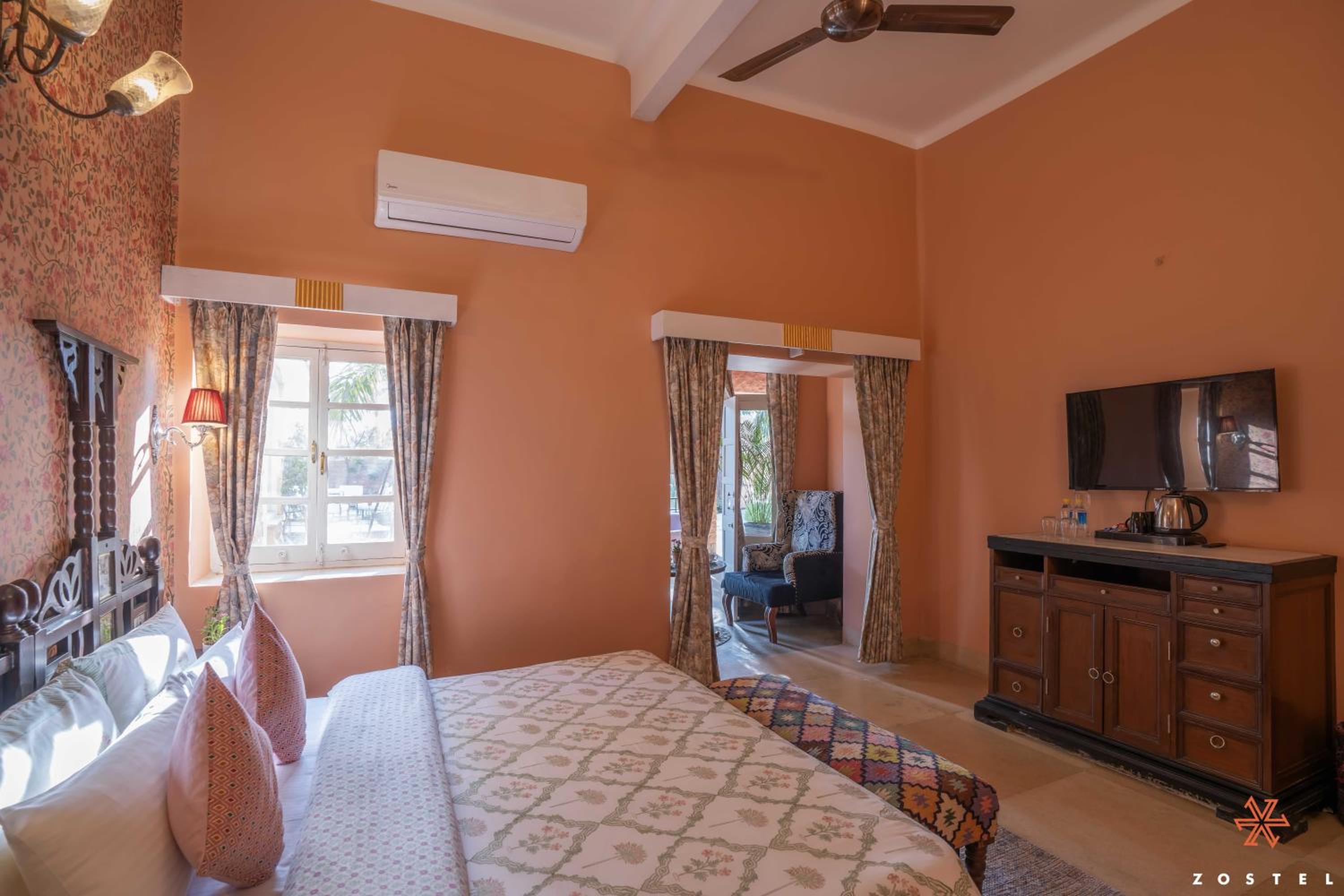 Superior Deluxe Room - Photo 10