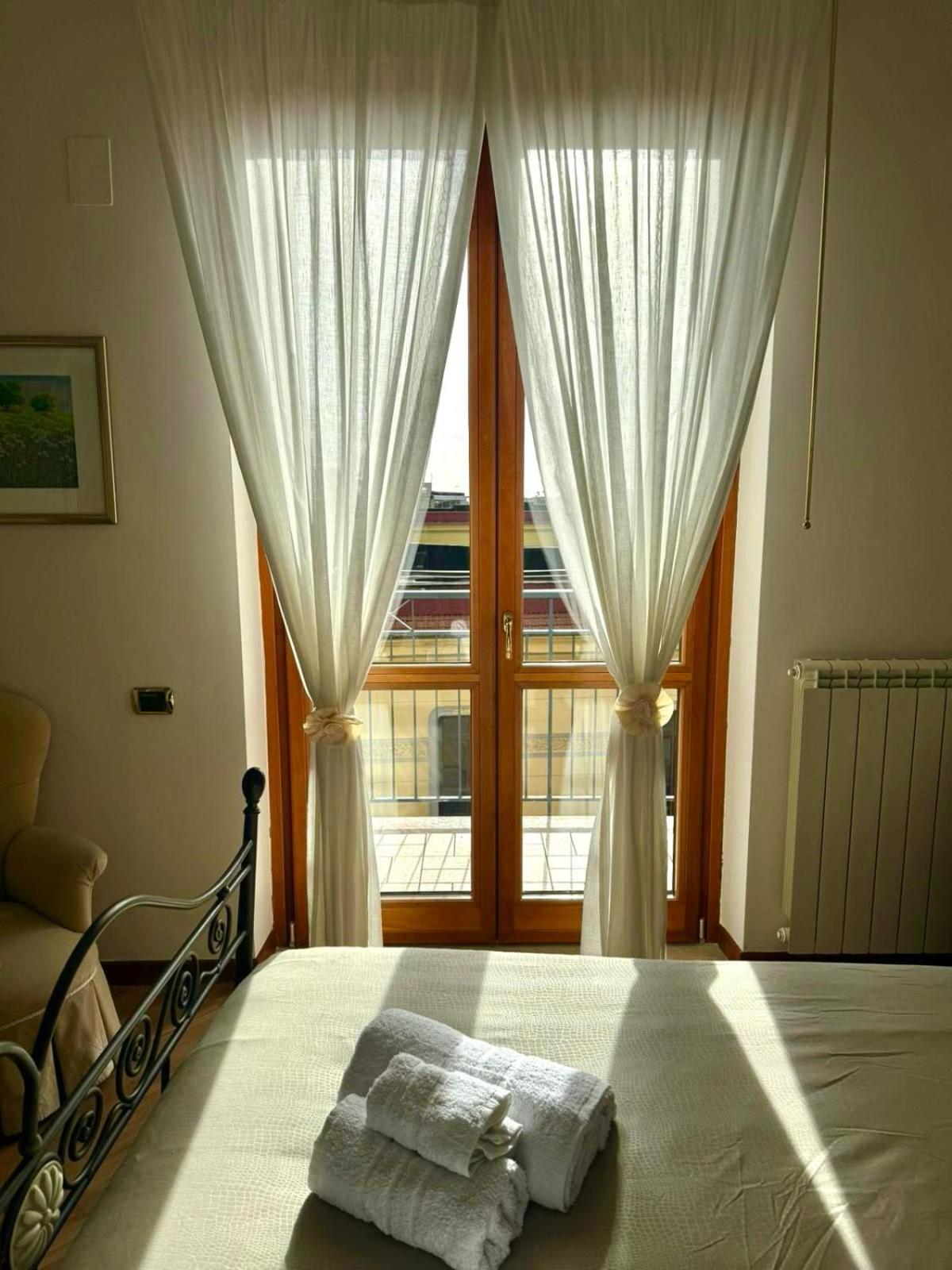 Three-Bedroom House photo 3