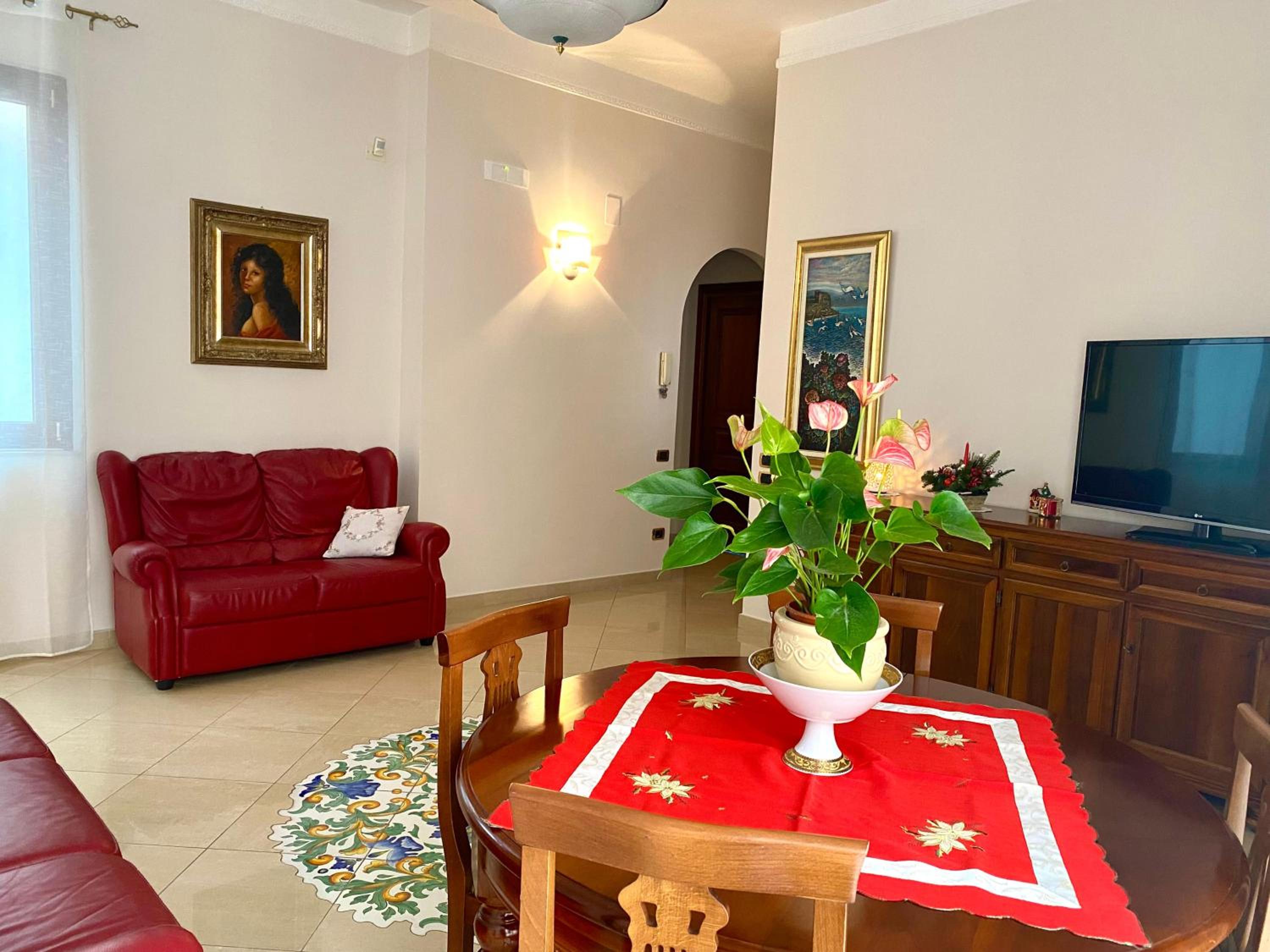 Three-Bedroom House photo 2