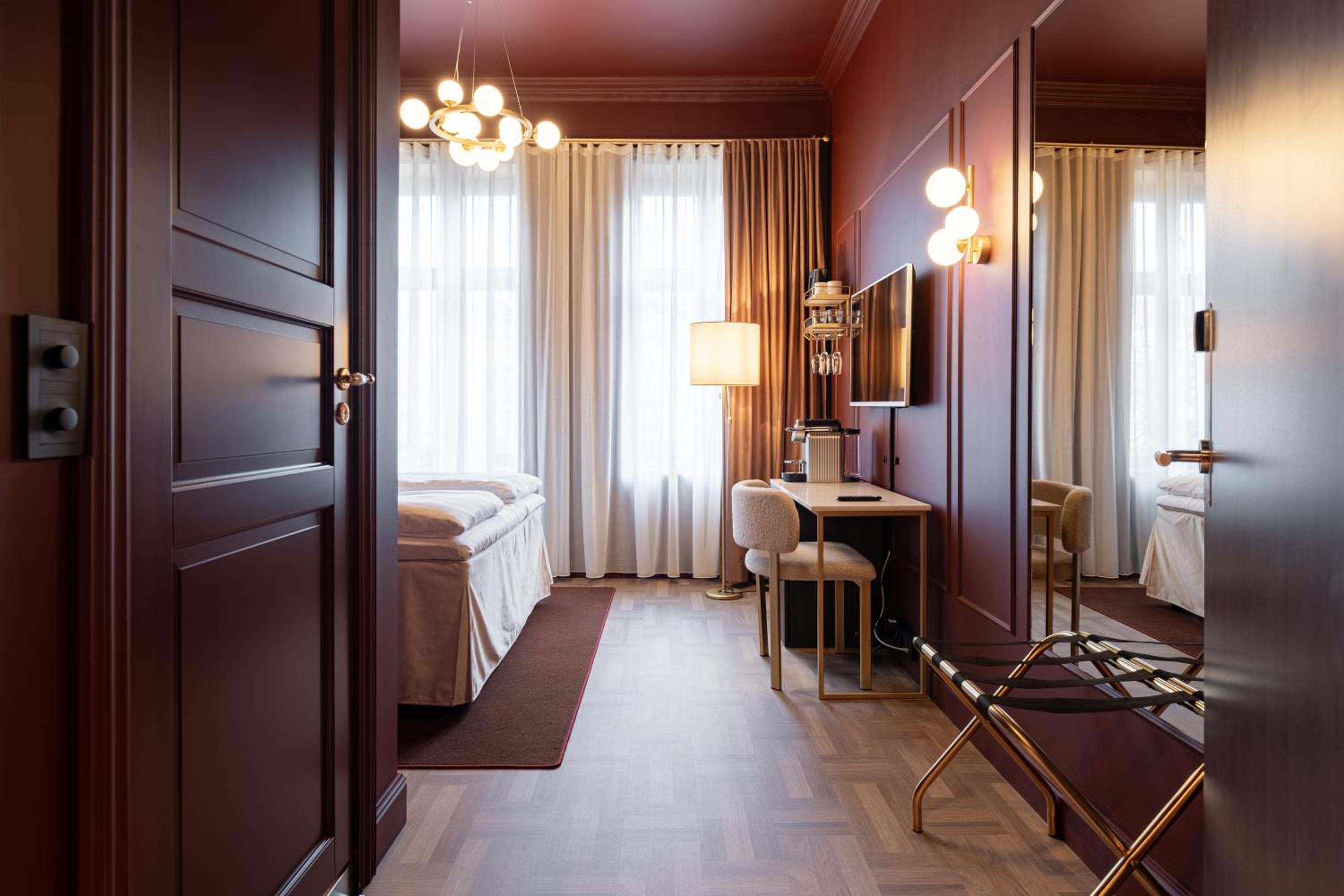 Classic Double Room
