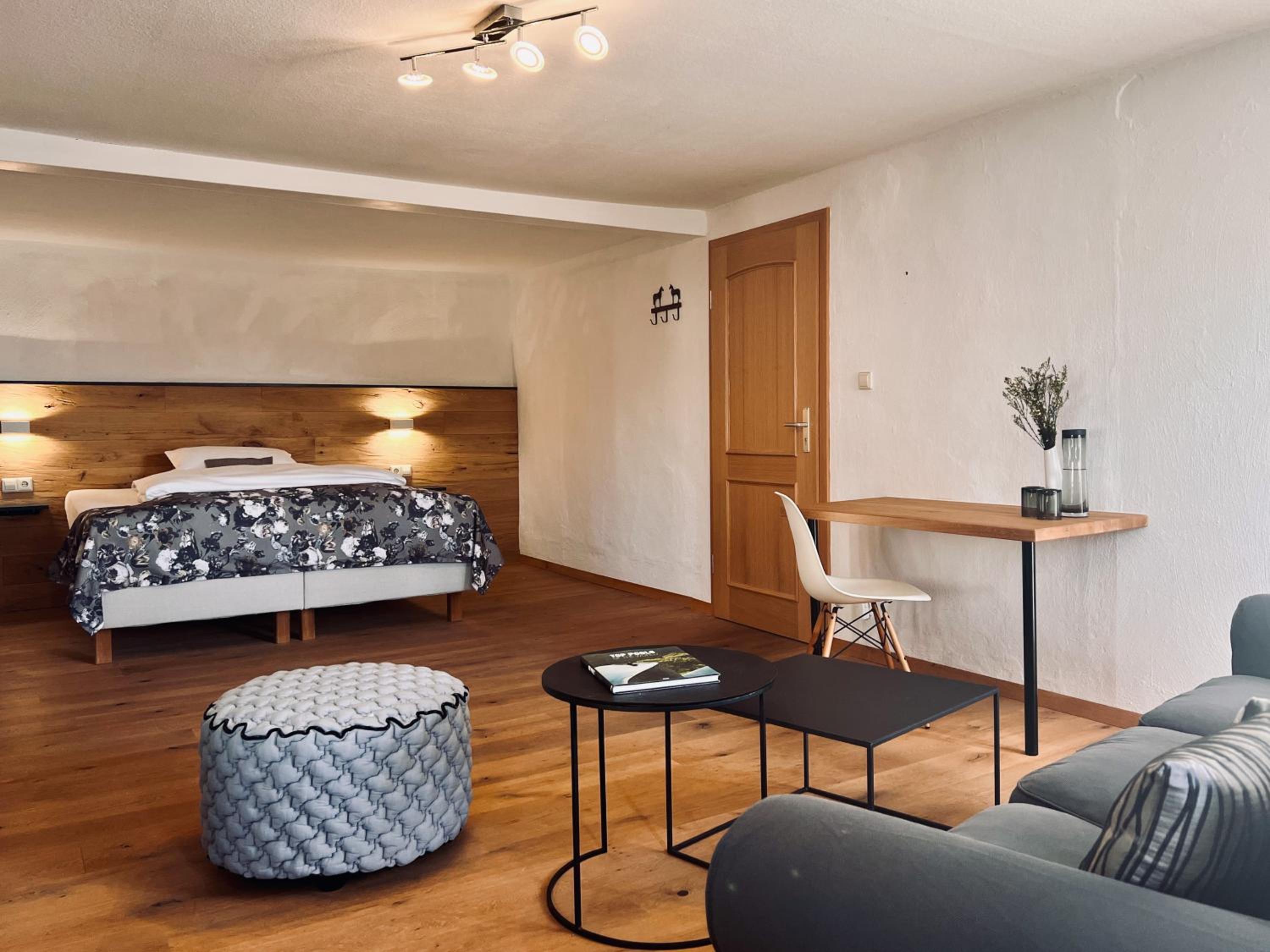 Double Room - Photo 4