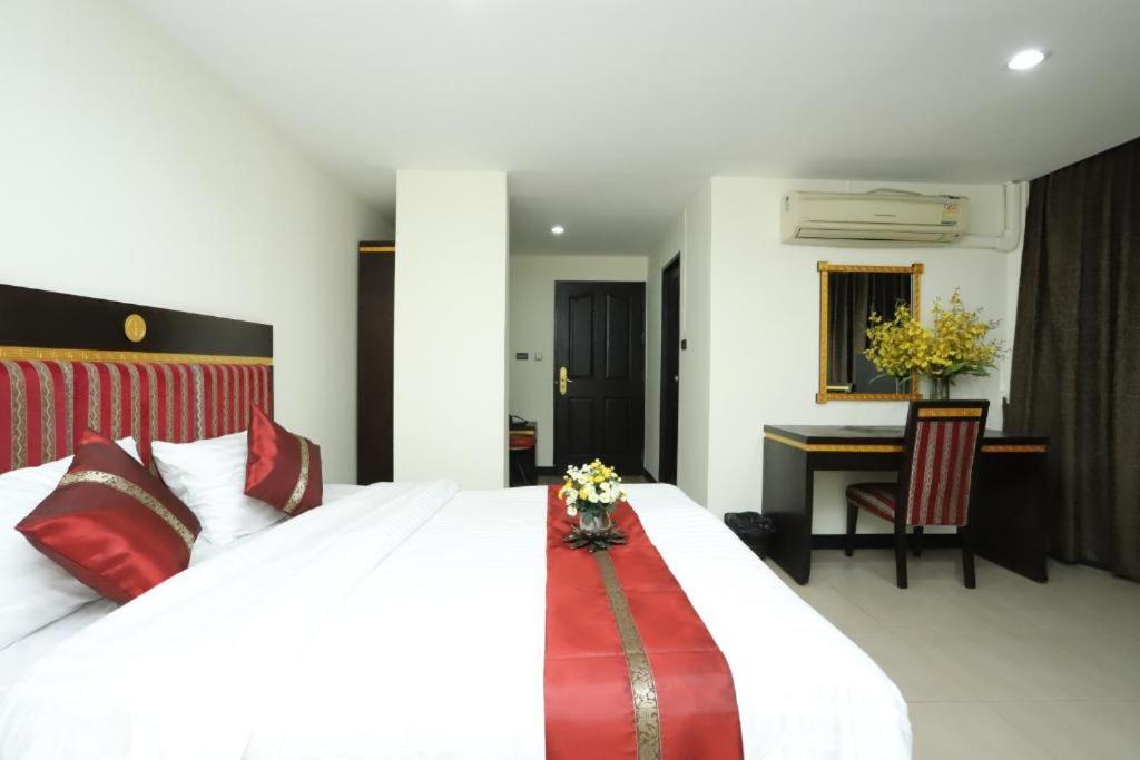 Budget Double Room photo 1