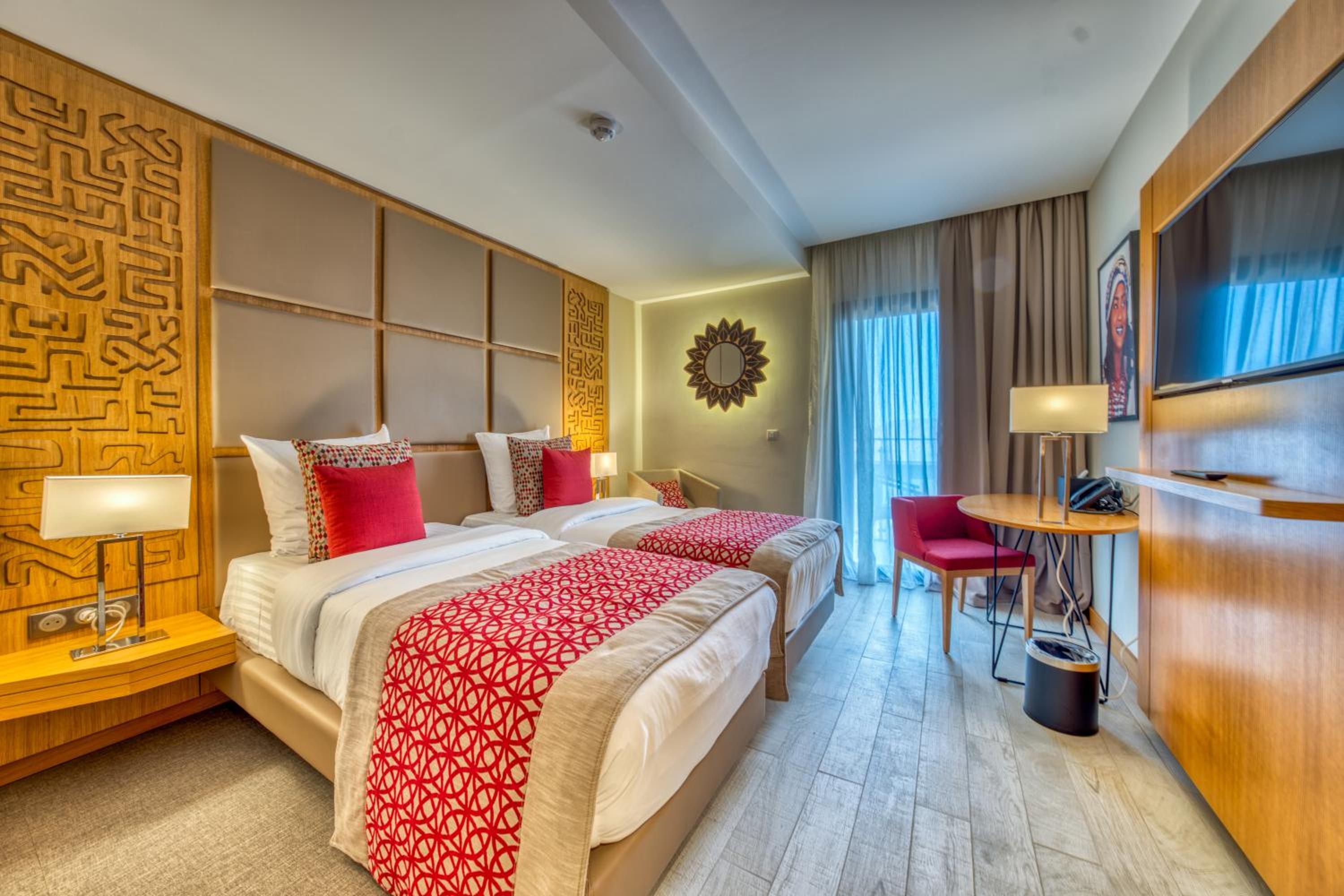 Deluxe Double Room with Balcony and Sea View