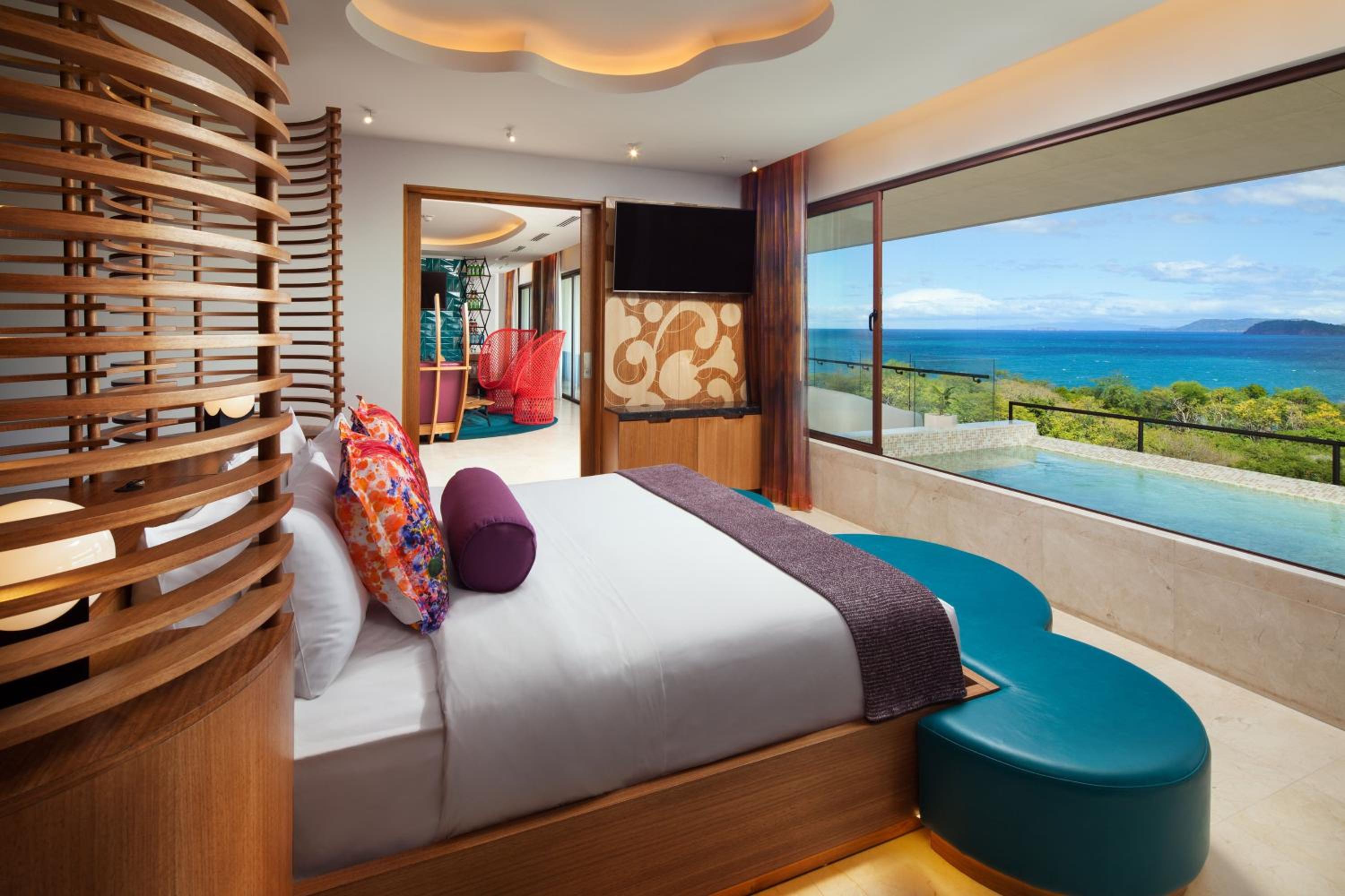 One-Bedroom Escape King Suite with Balcony and Ocean View