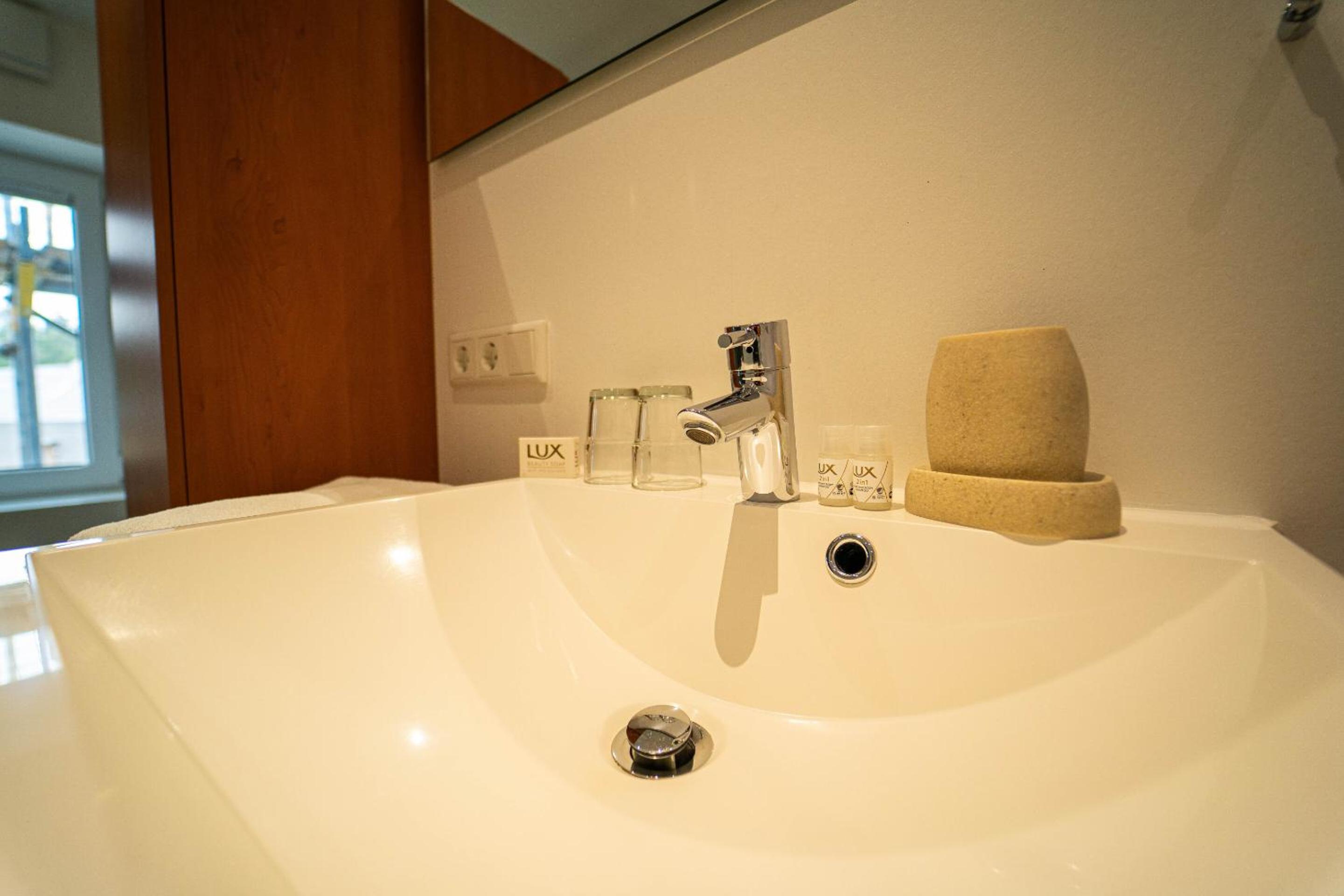 Junior Suite - Photo 6