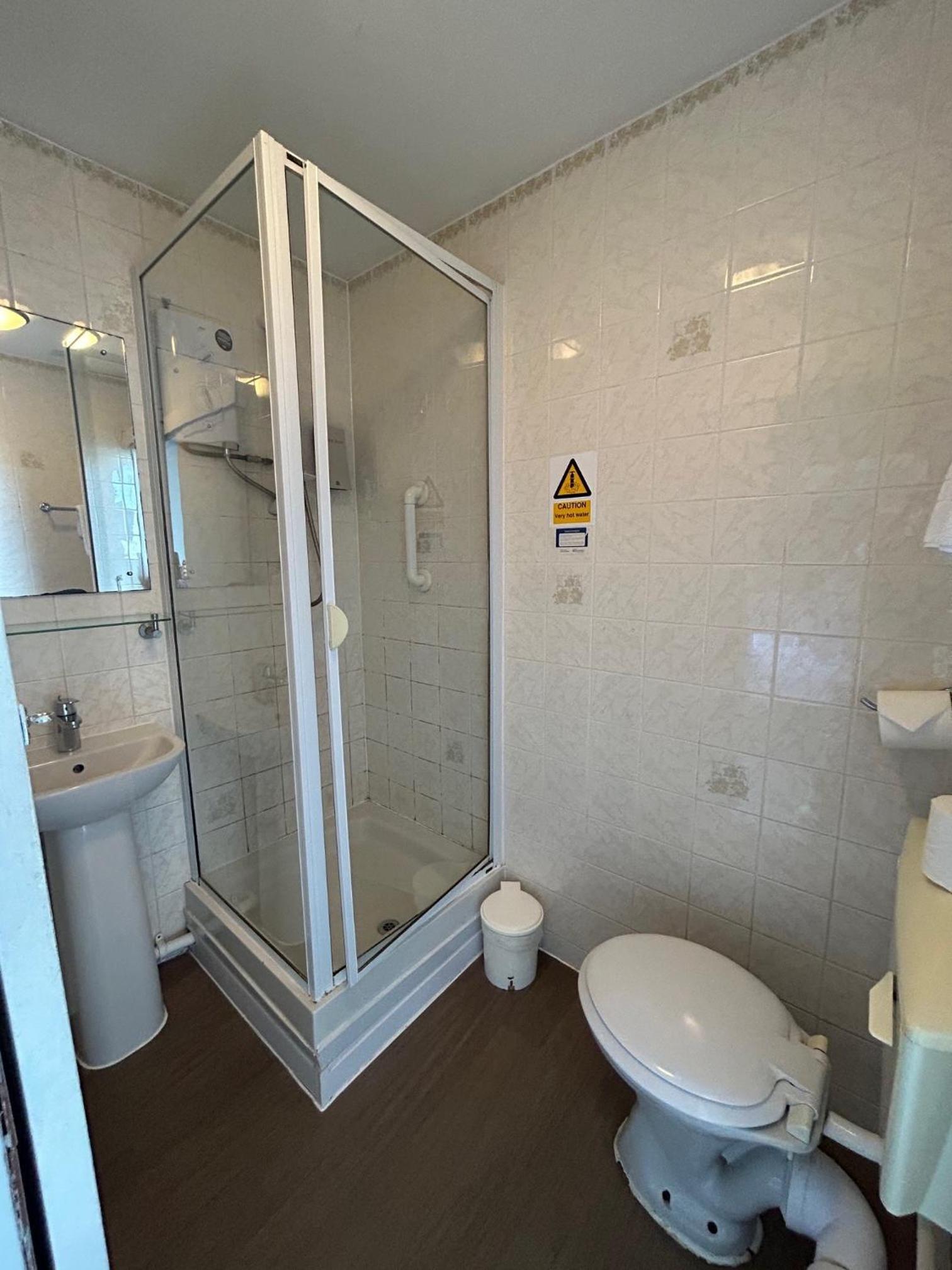 Double Room with Sea View - Photo 4