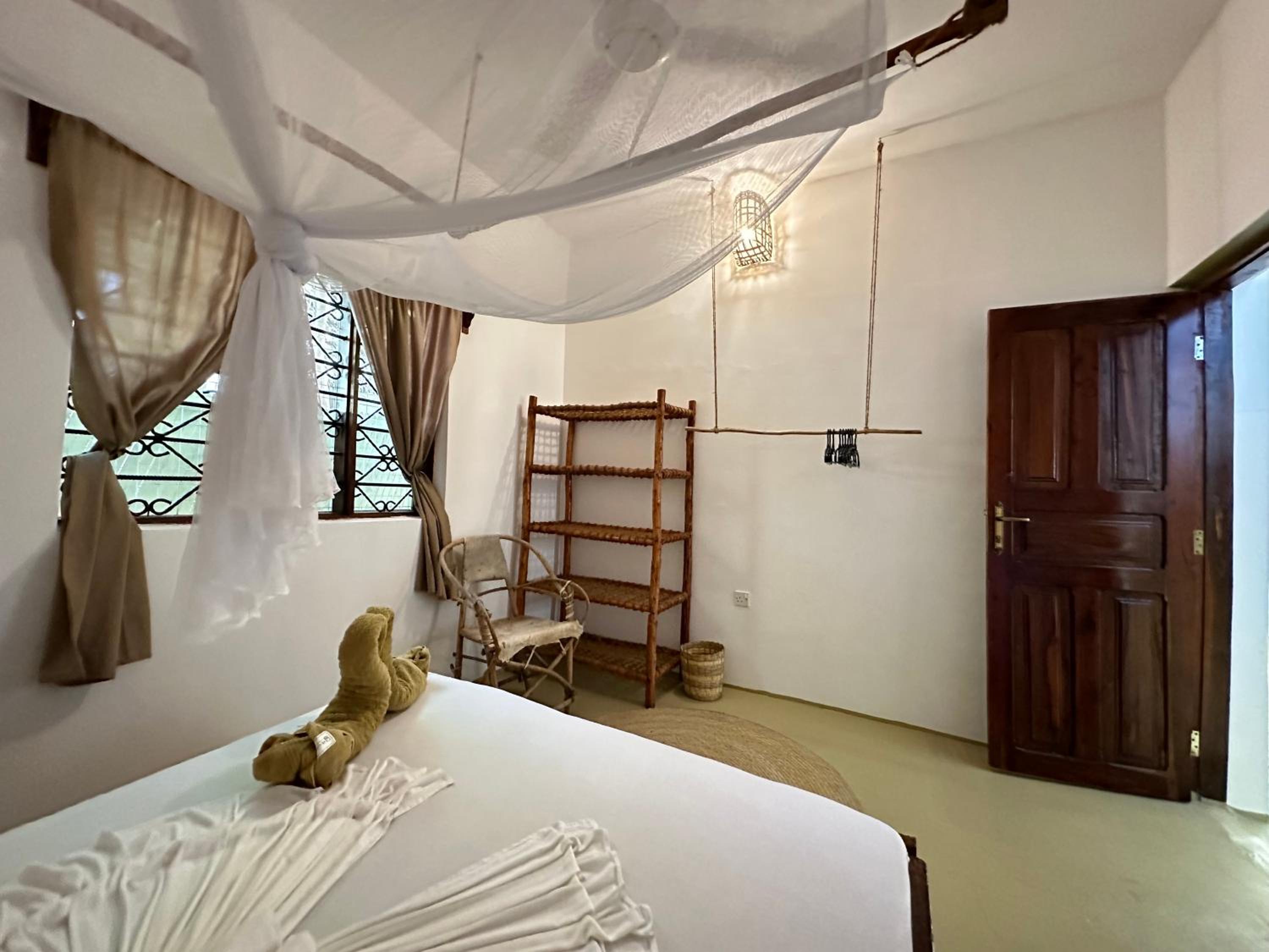 Double Room with Private External Bathroom photo 3