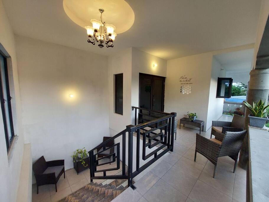 Three-Bedroom Villa photo 1