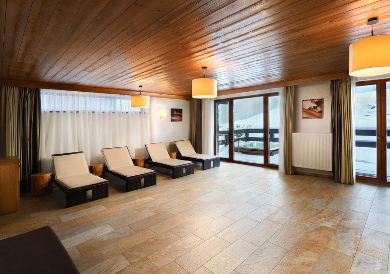 Mountain Chalet LUX with private wellness photo 1