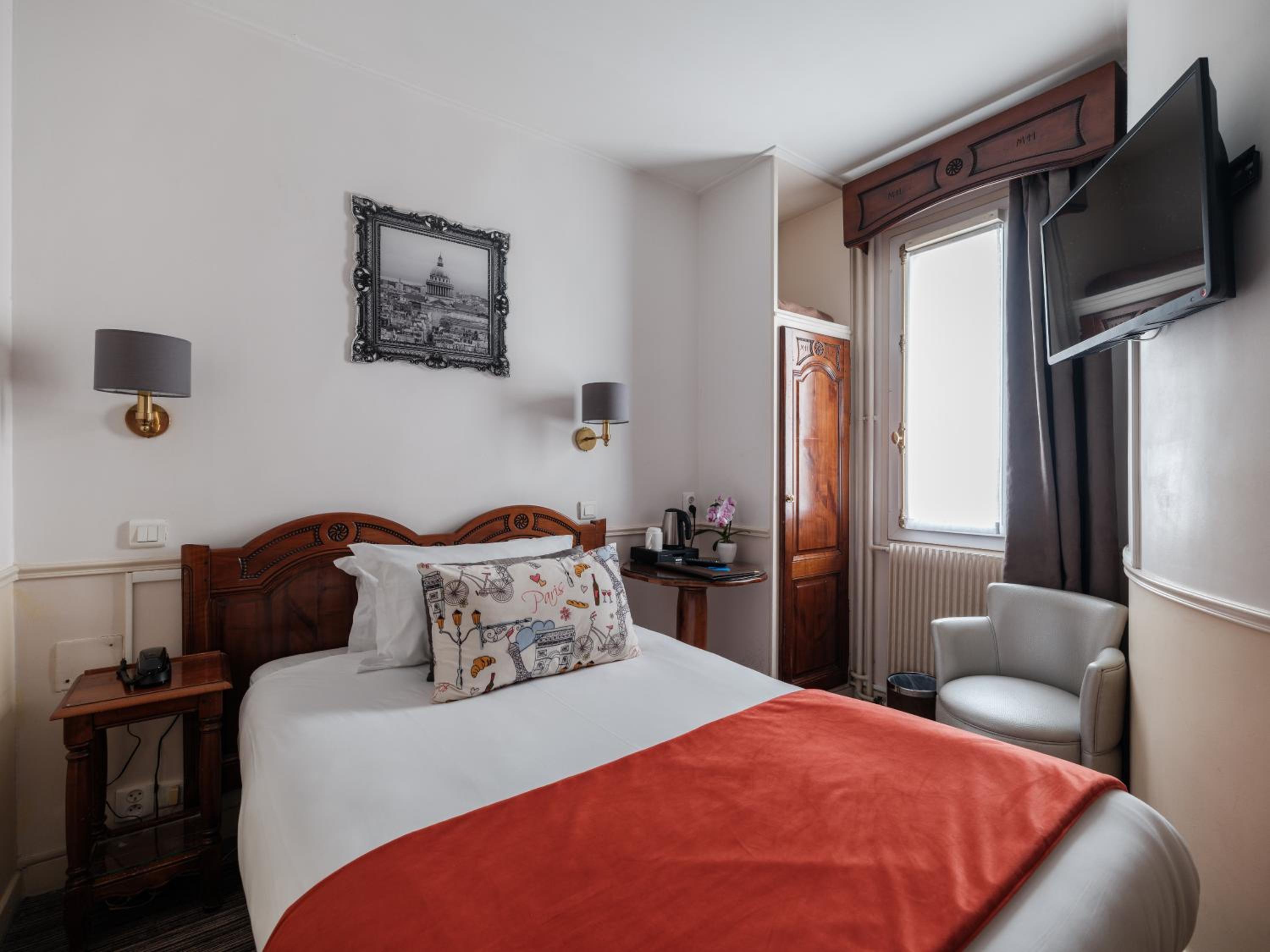 Small Single Room