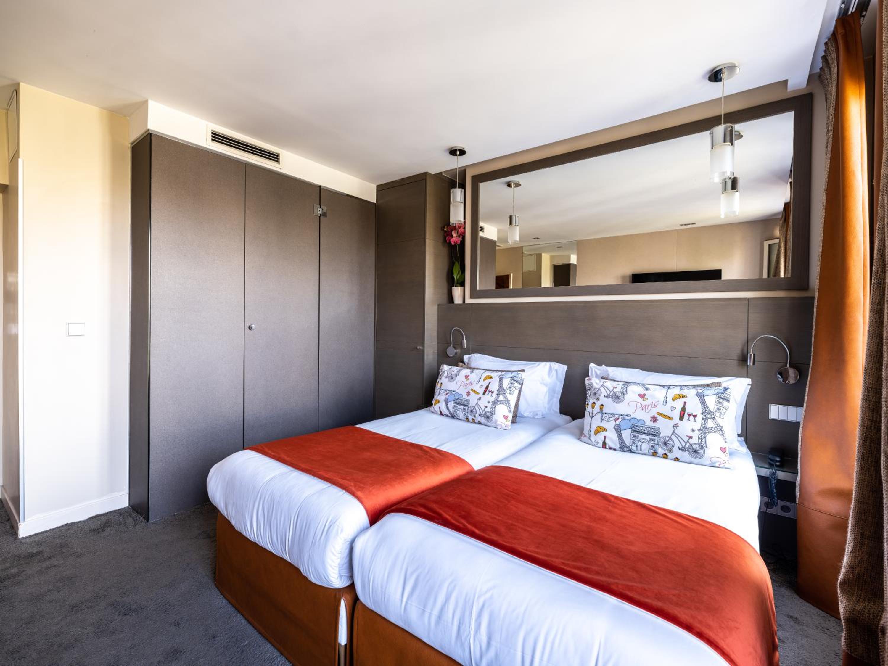 Superior Twin Room
