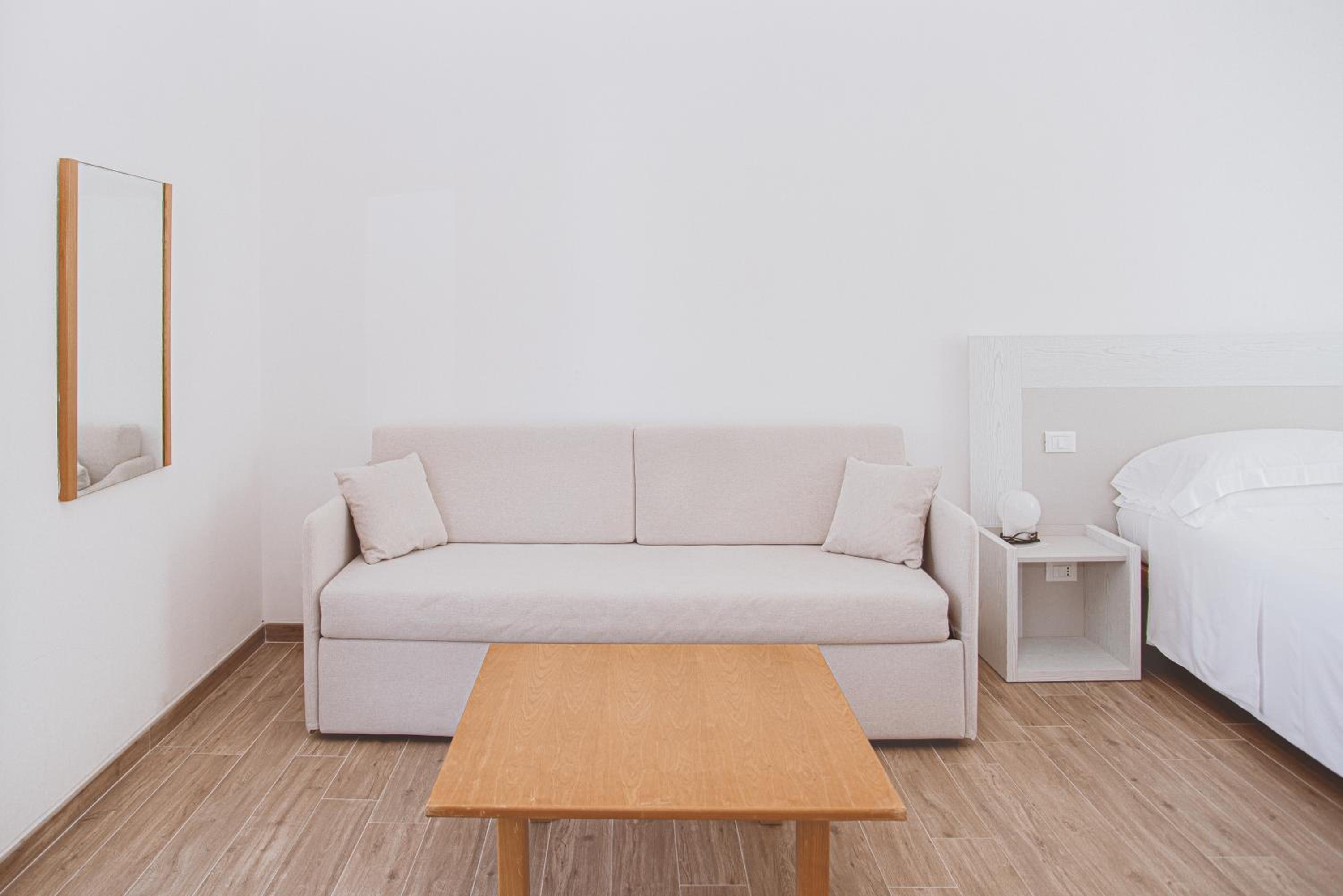 Standard Quadruple Room - Photo 2