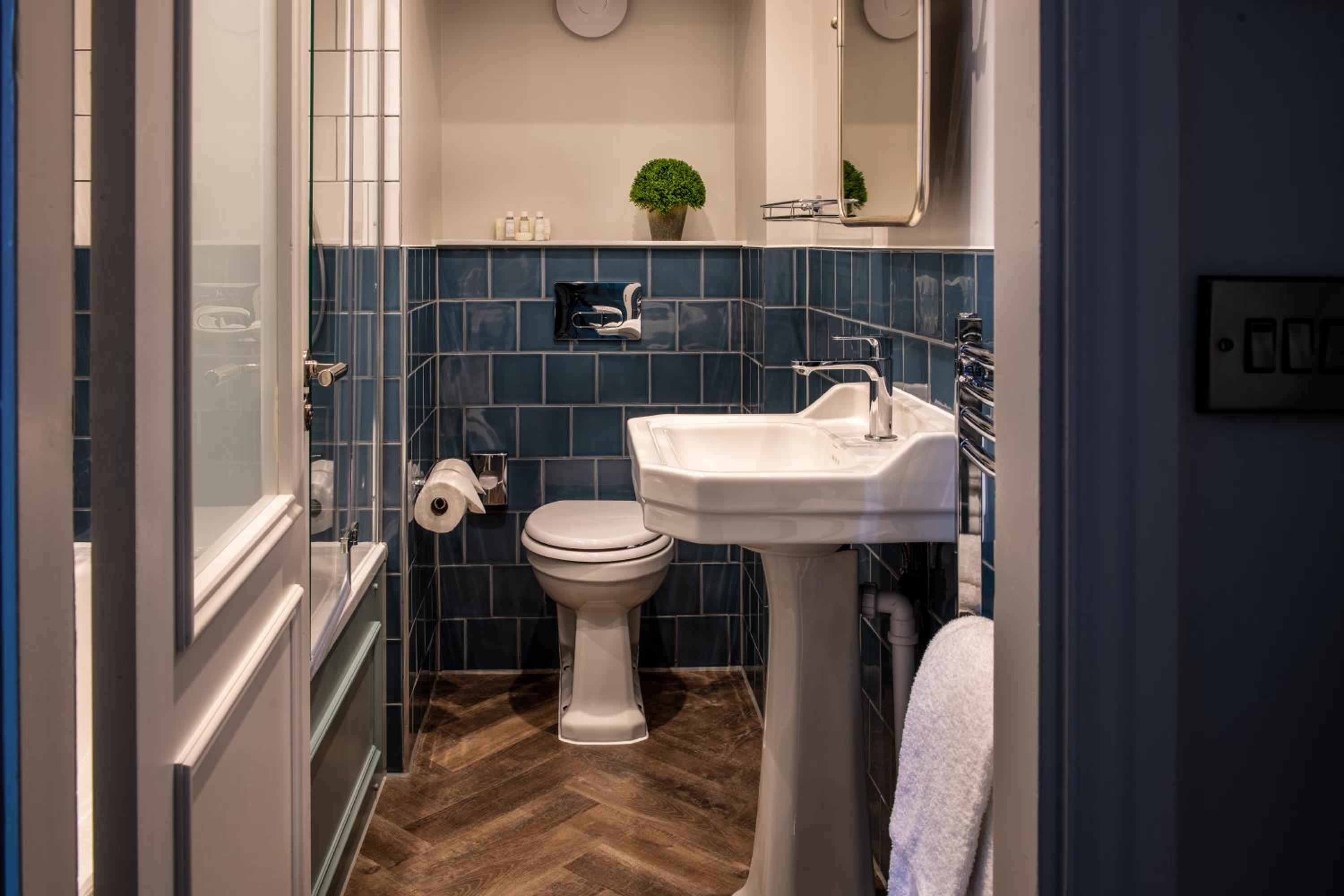 Heritage Suite - Photo 4