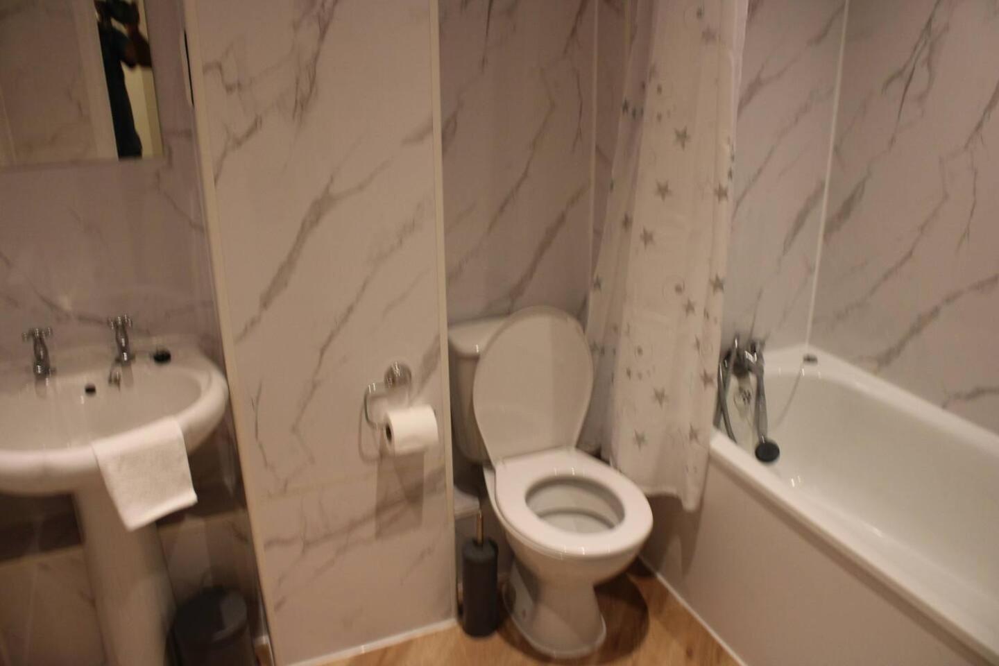 Apartment photo 3