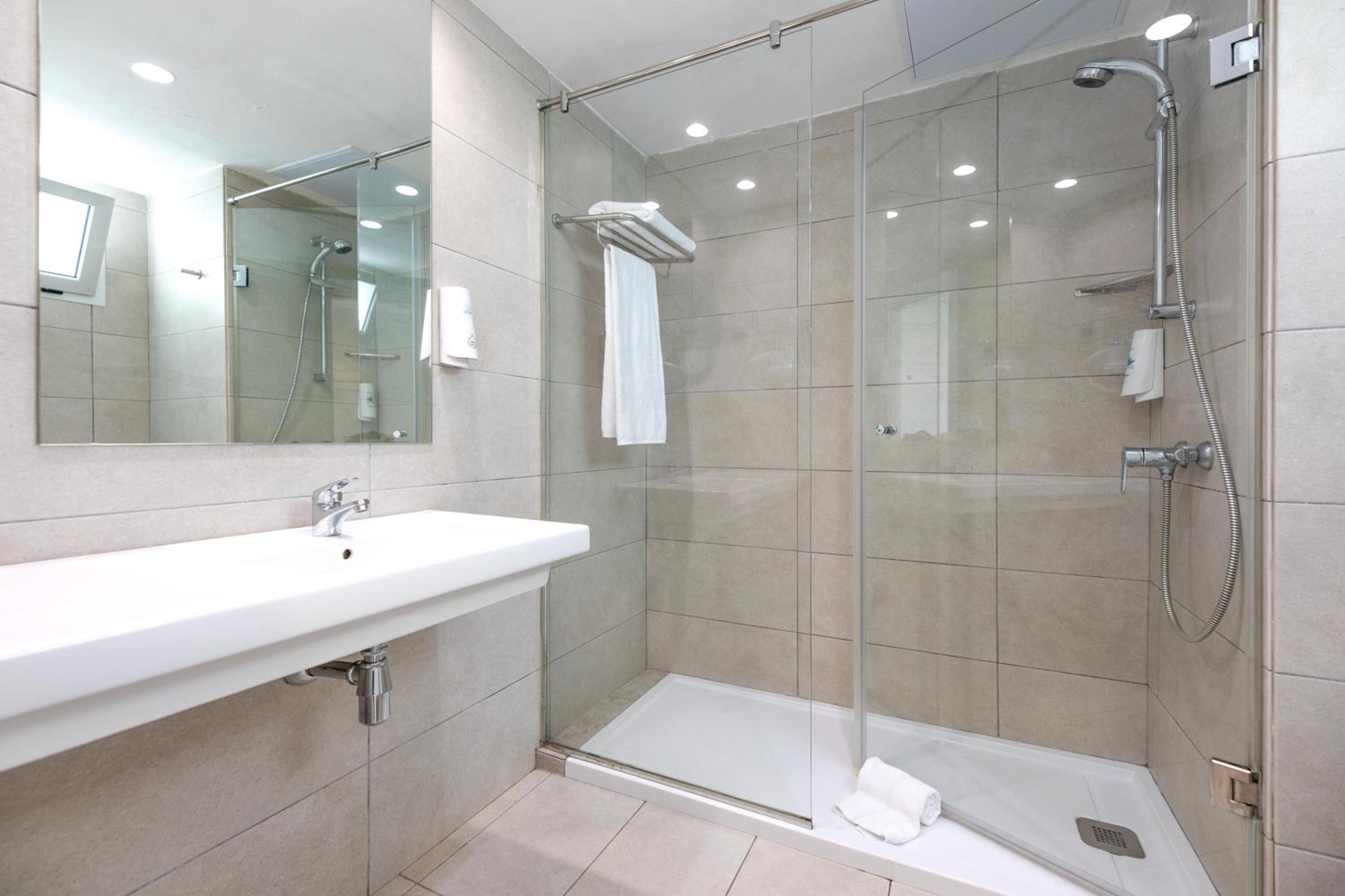 Deluxe Double Room  photo 2
