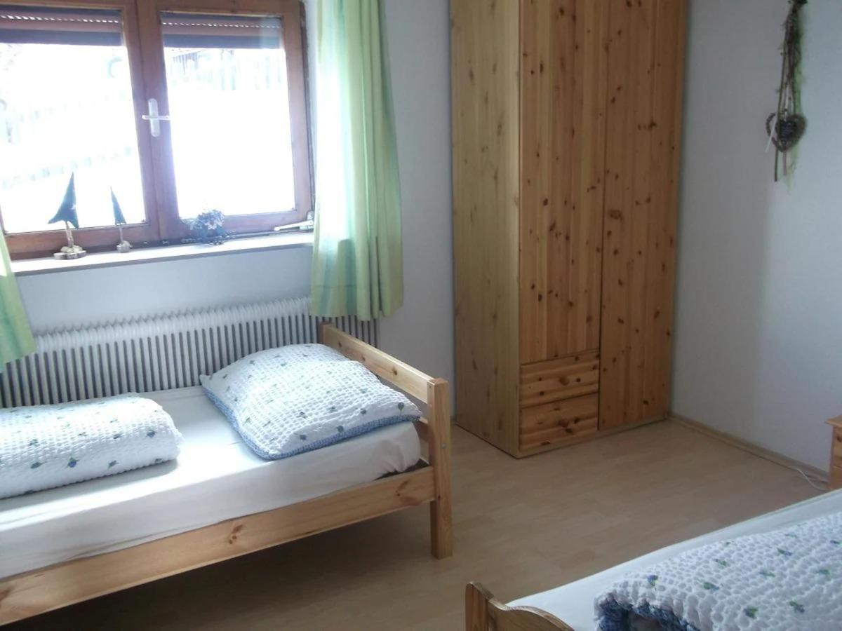 Two-Bedroom Apartment with Shower  photo 1