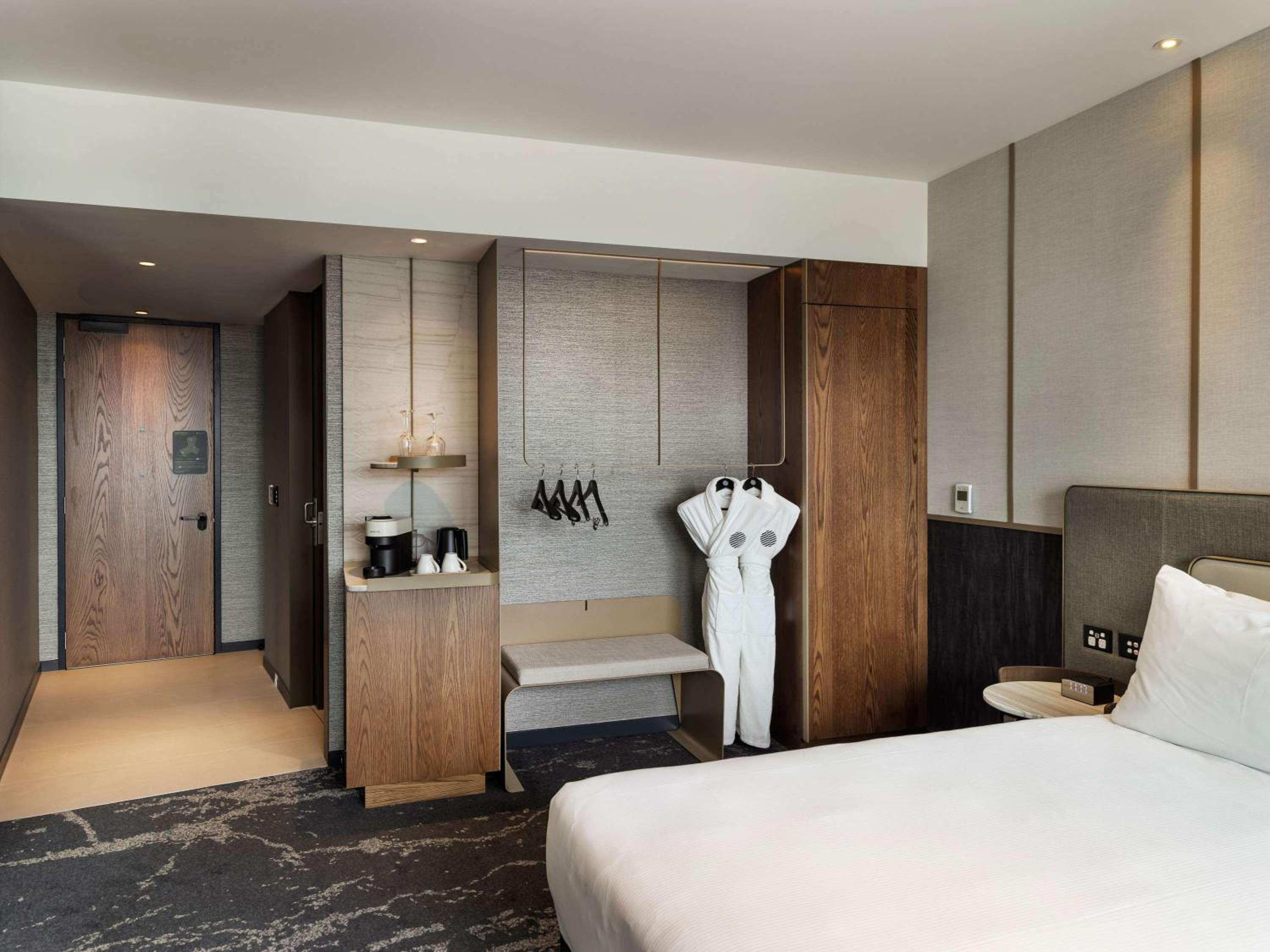 Superior King Room - Mobility Access - Photo 2