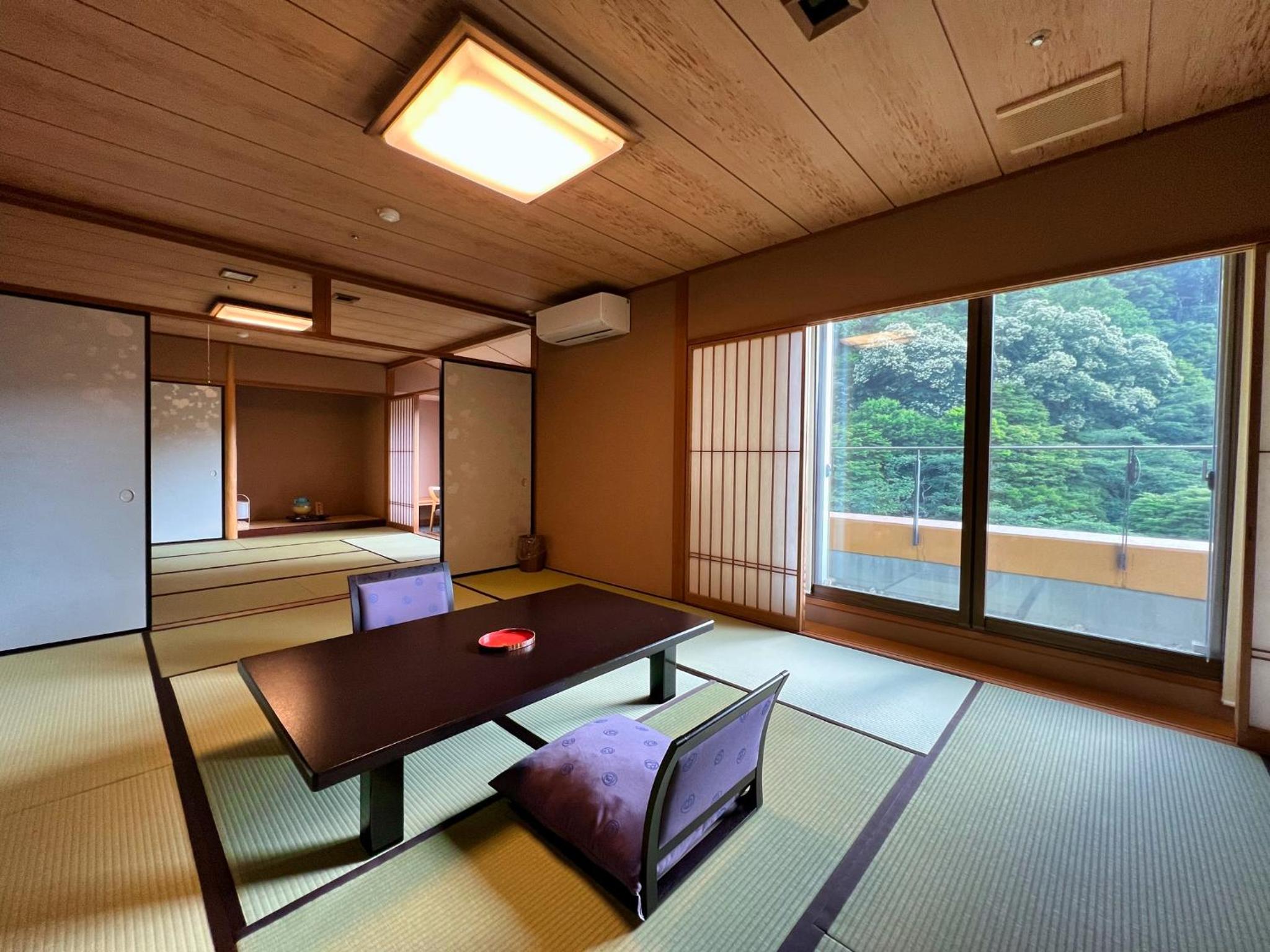 Family Room with Private Bathroom photo 1