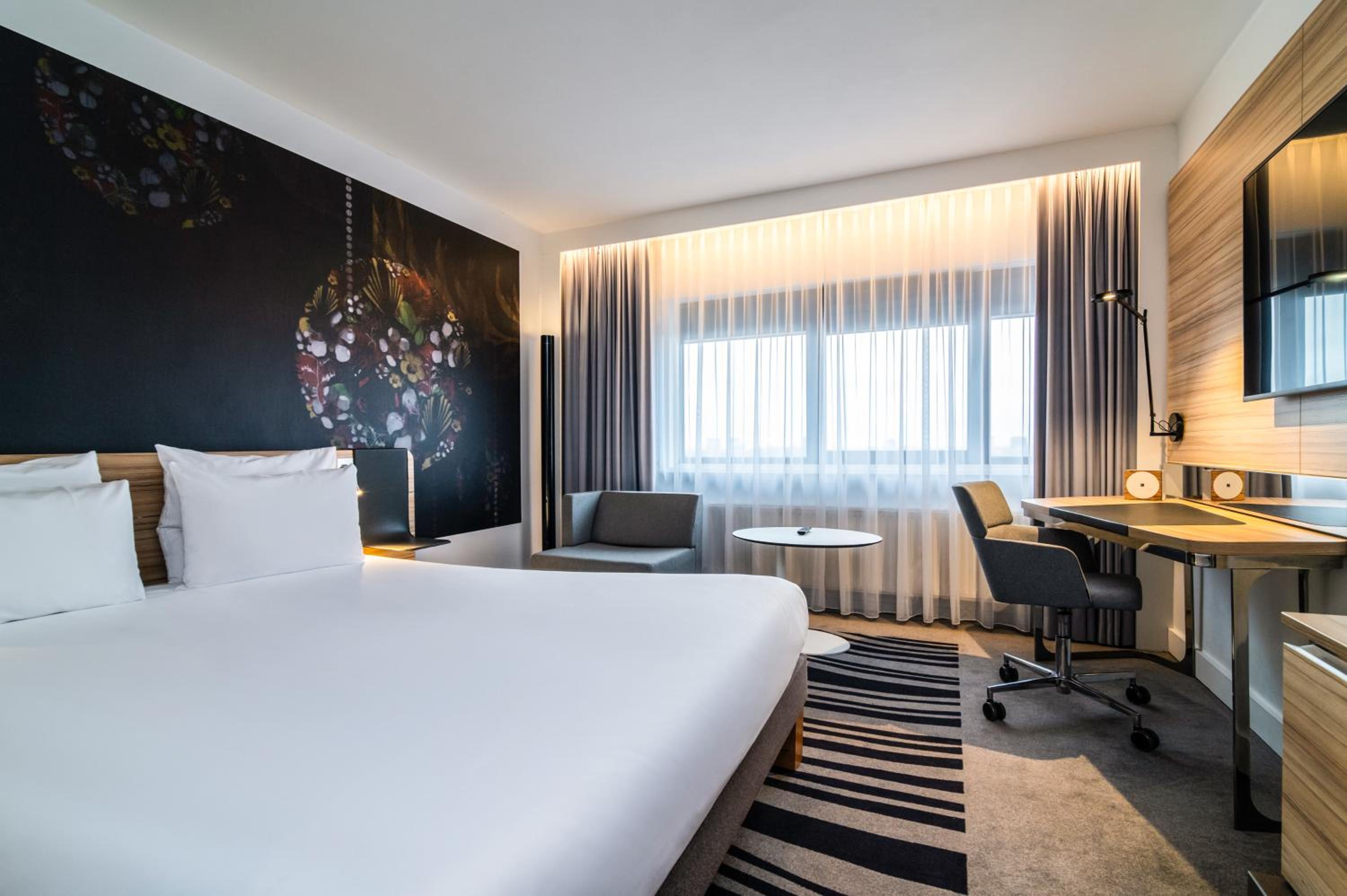 Executive Queen Room - Photo 4
