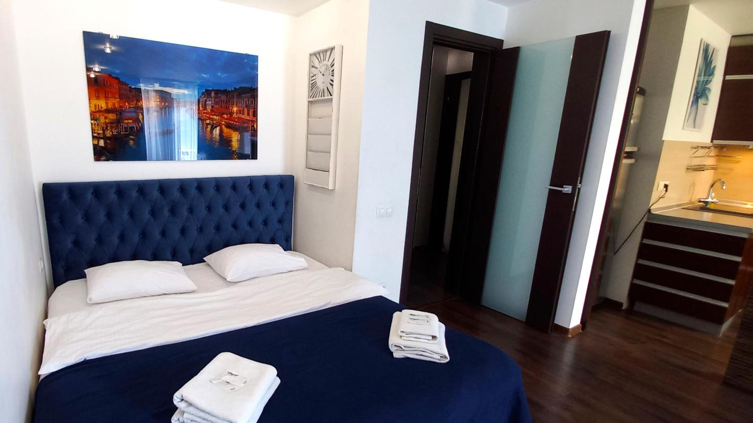 Studio-apartment - 157 Antonovycha str.