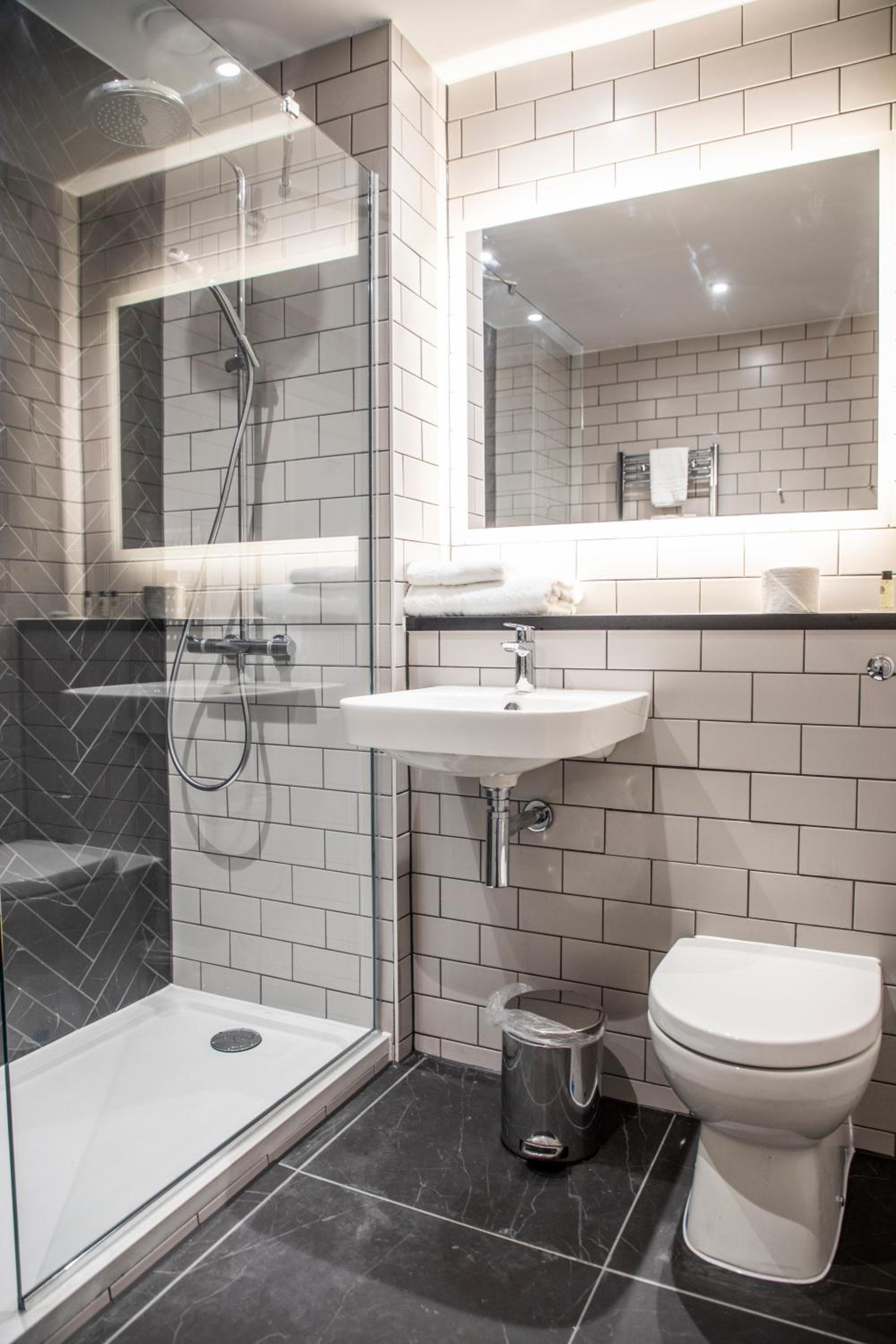 Superior Double Room - Photo 4