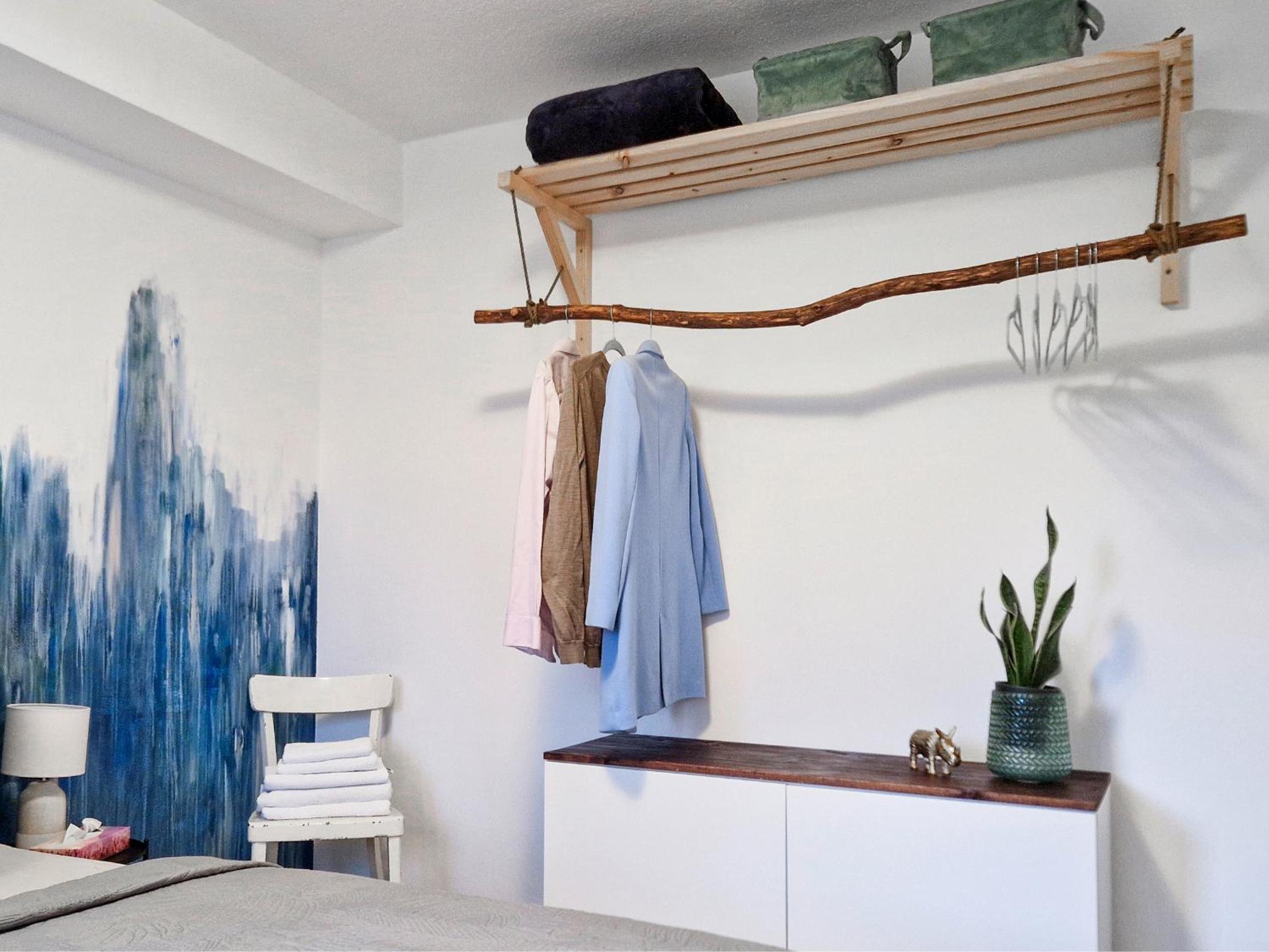 One-Bedroom Apartment - Photo 37