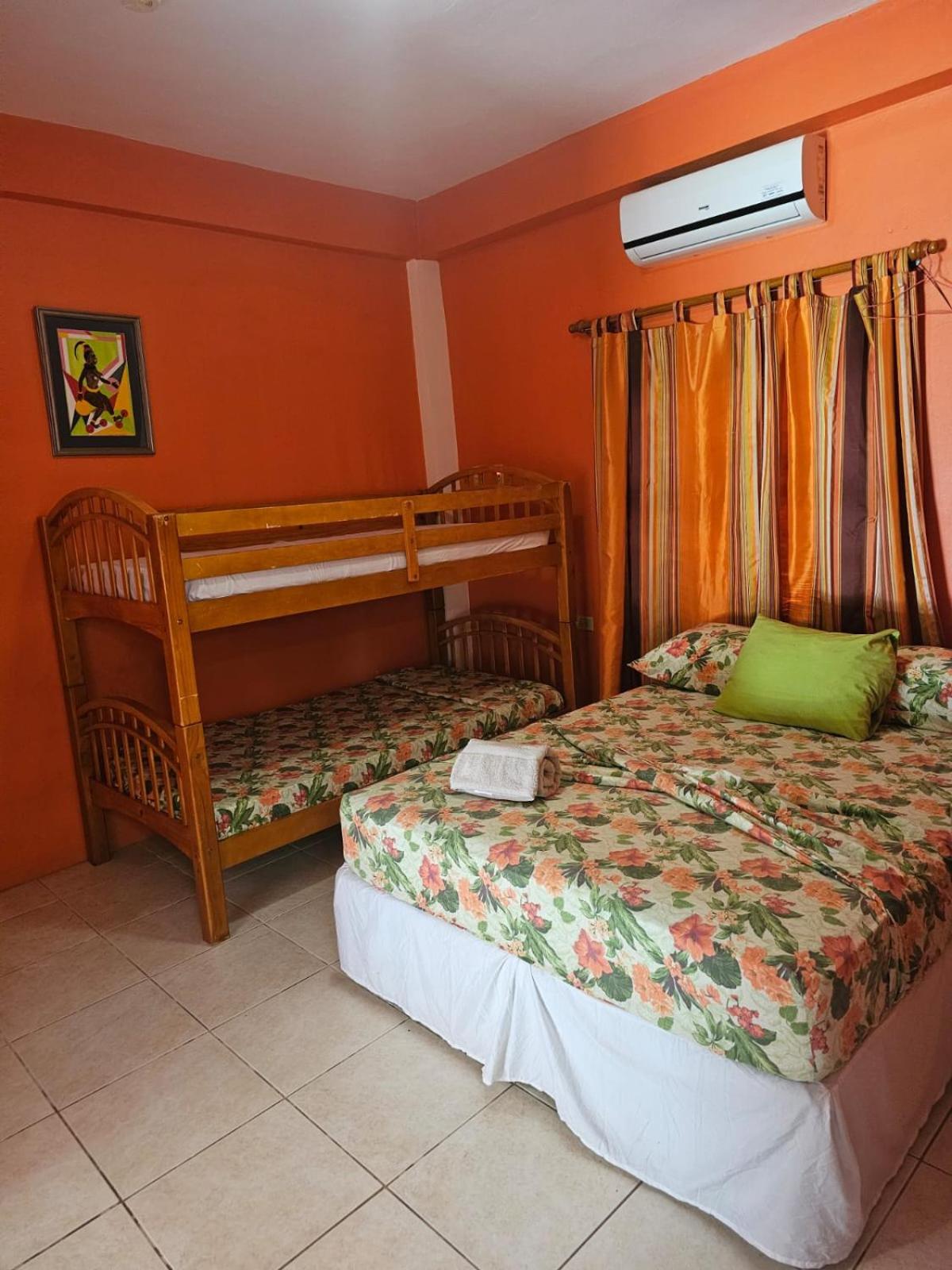 Standard Double Room photo 3
