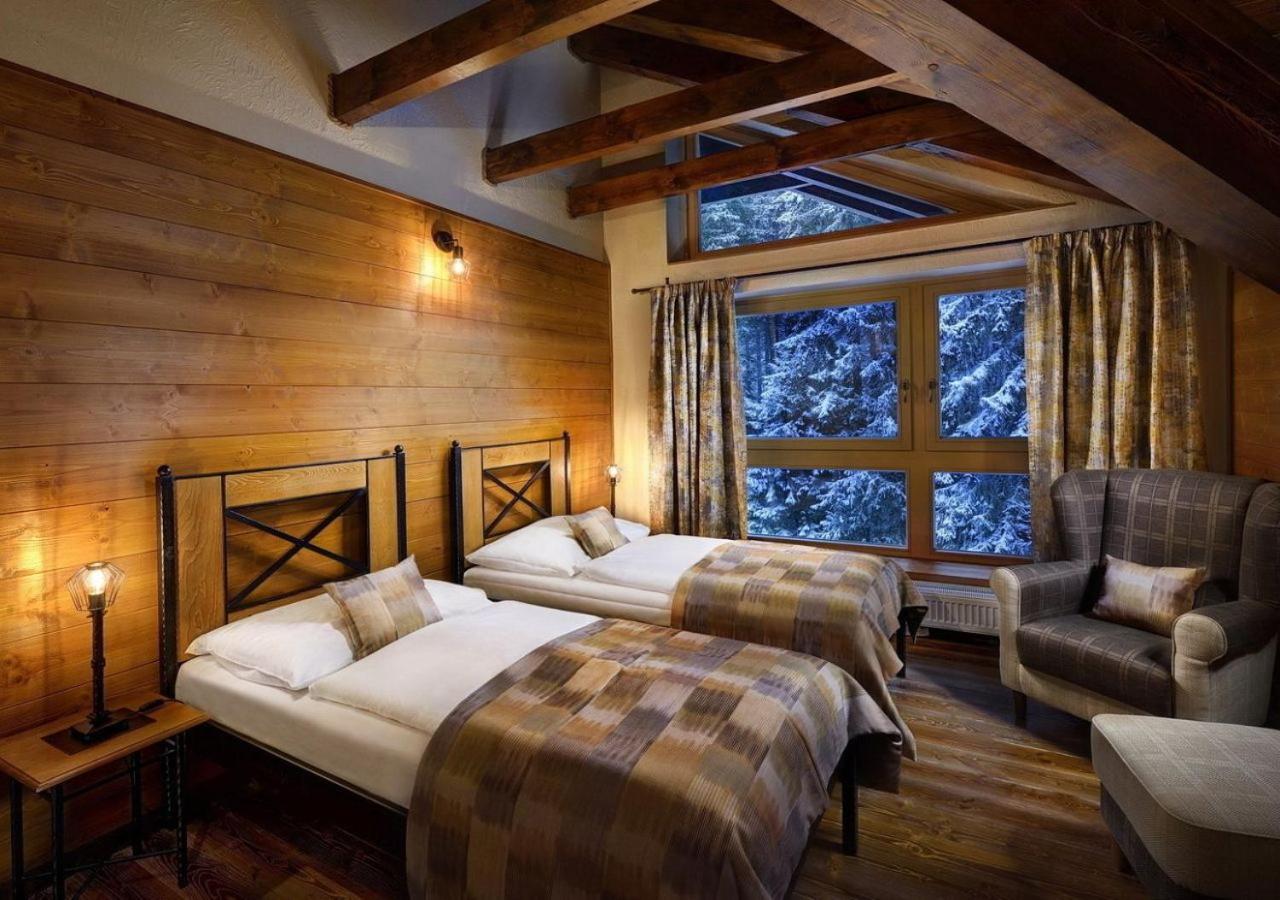 Mountain Maisonette with Private Wellness photo 1