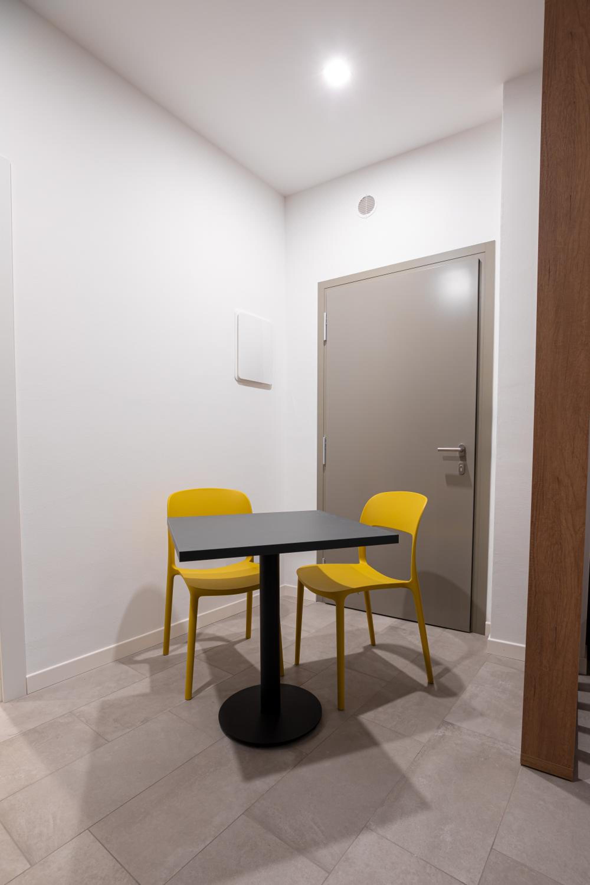 Superior Double or Twin Room - Photo 8