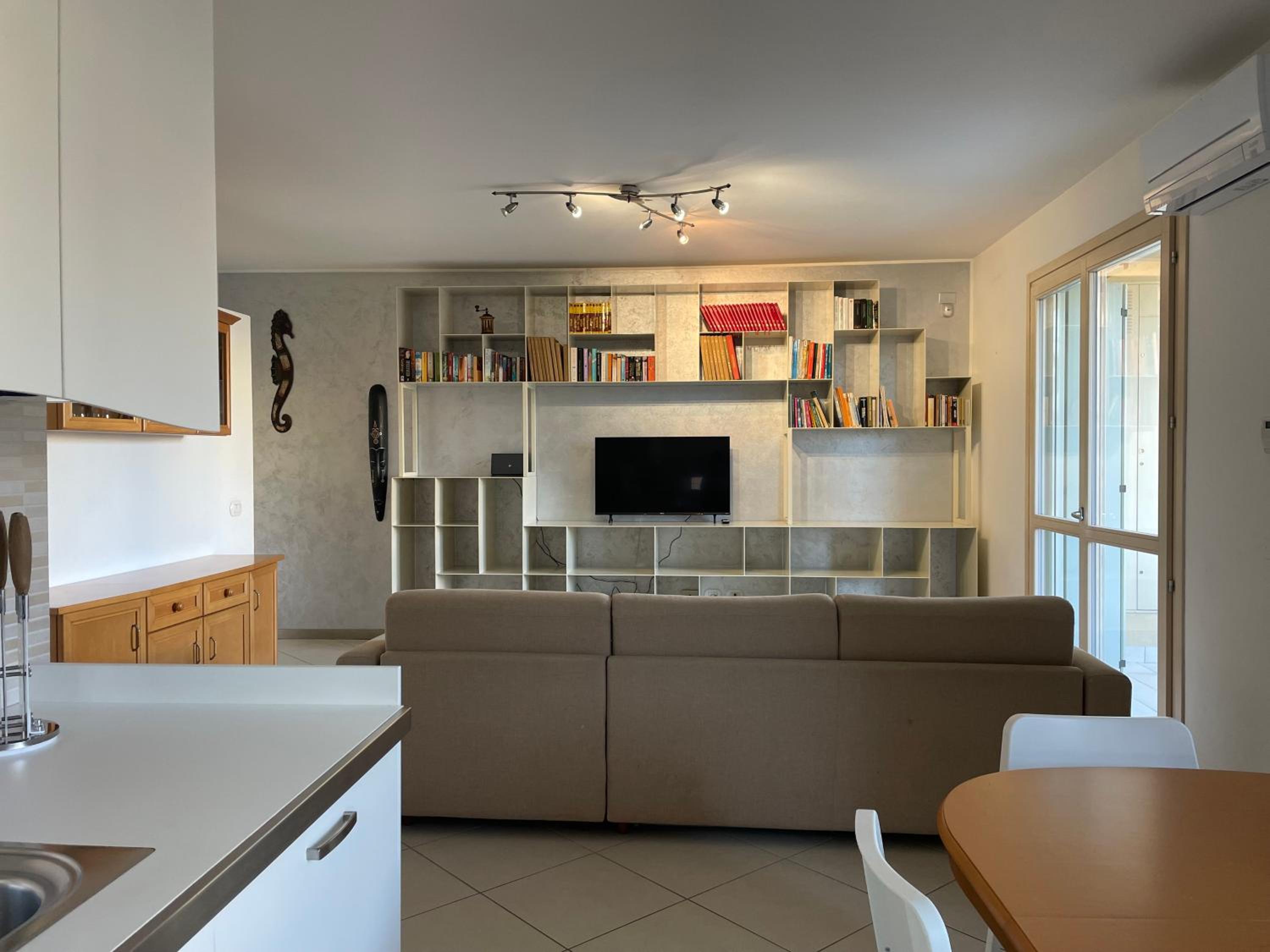 Three-Bedroom House photo 1