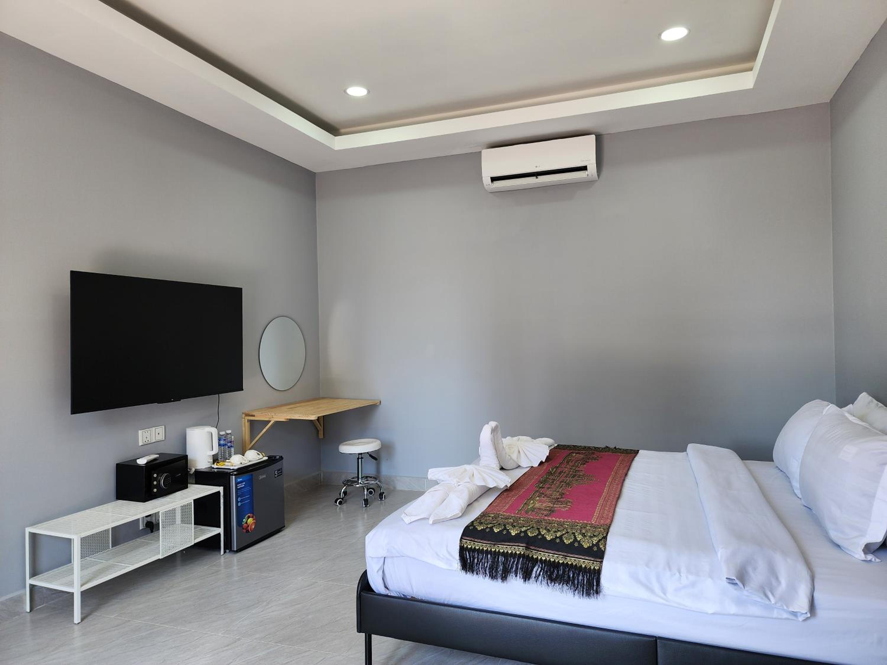 Superior King Room - Photo 4