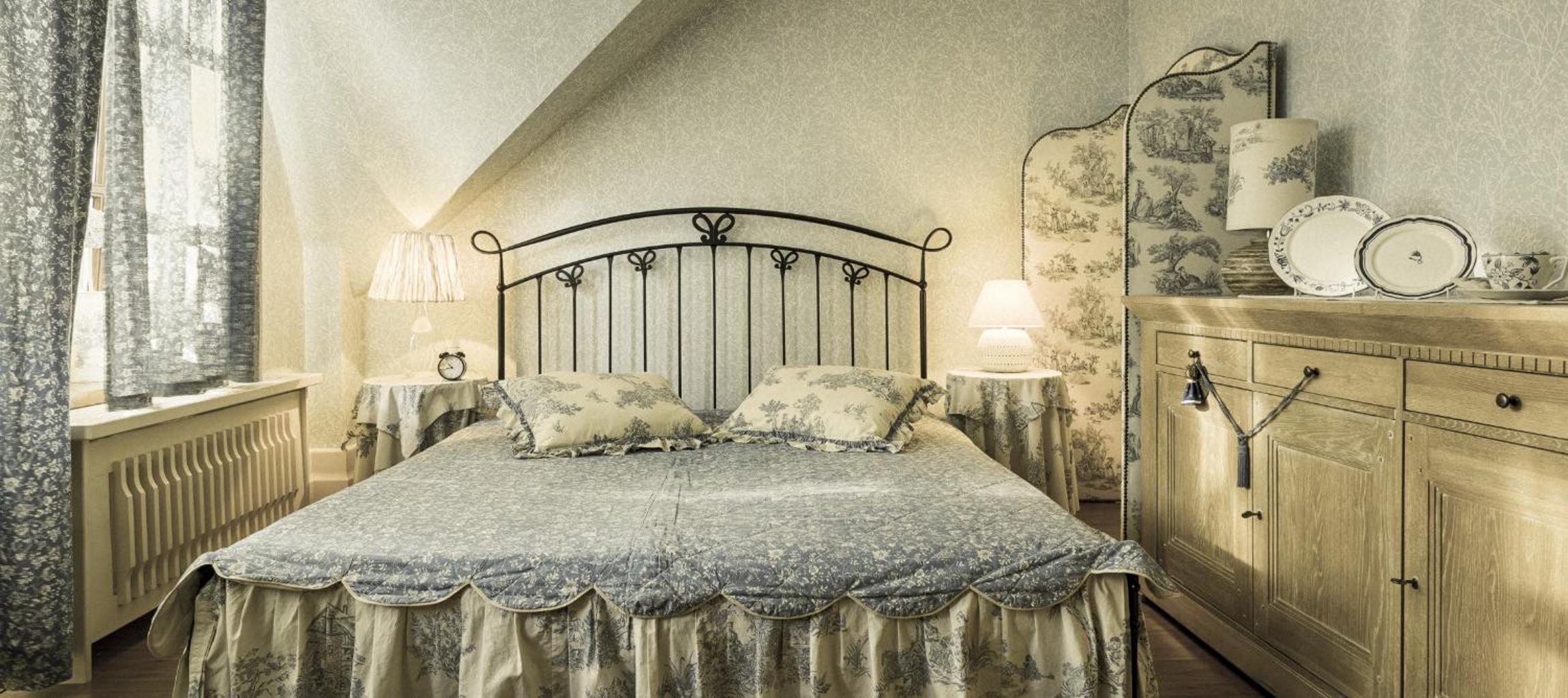 Double Room with Private Bathroom photo 1