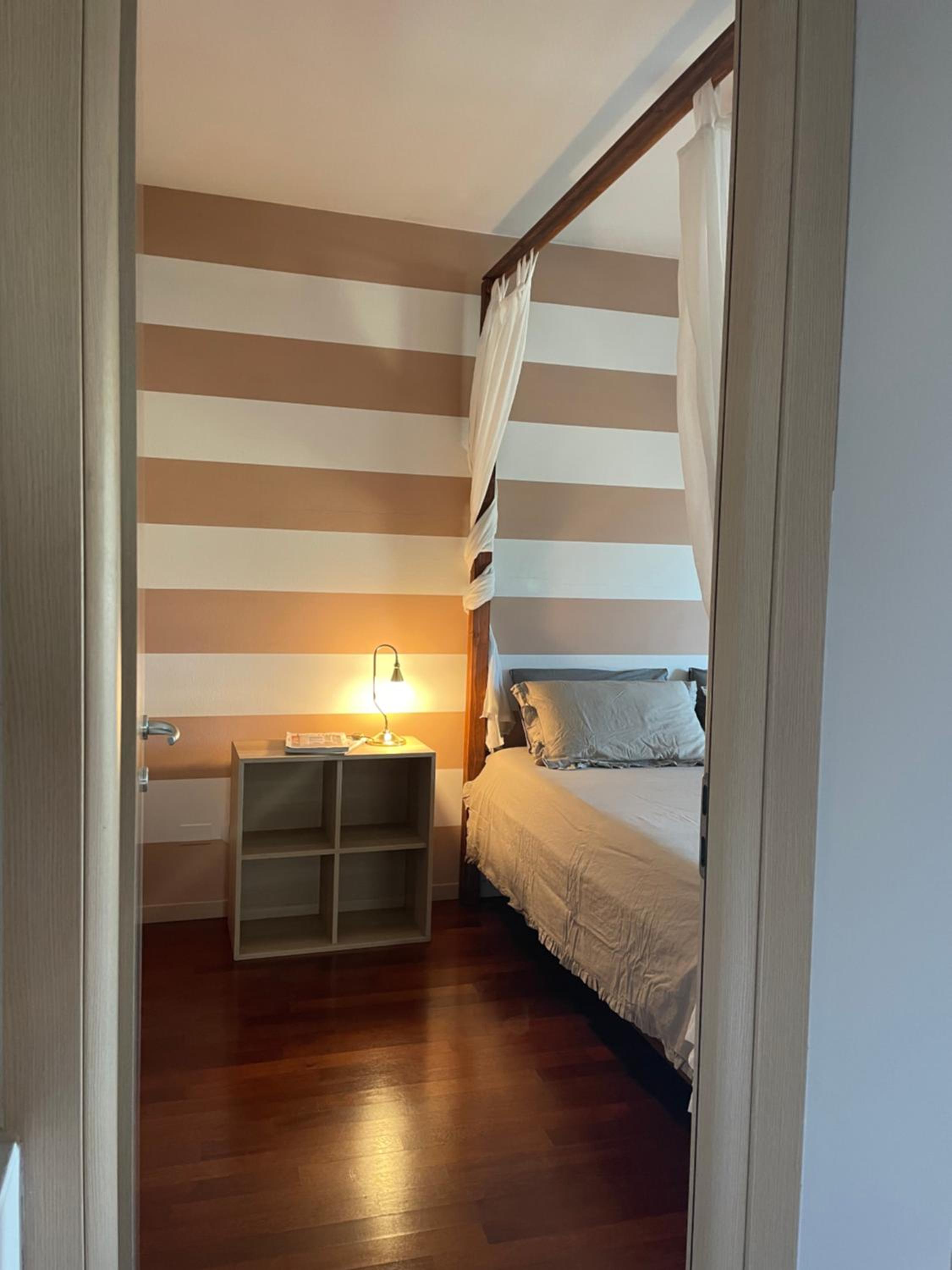 Three-Bedroom House photo 2