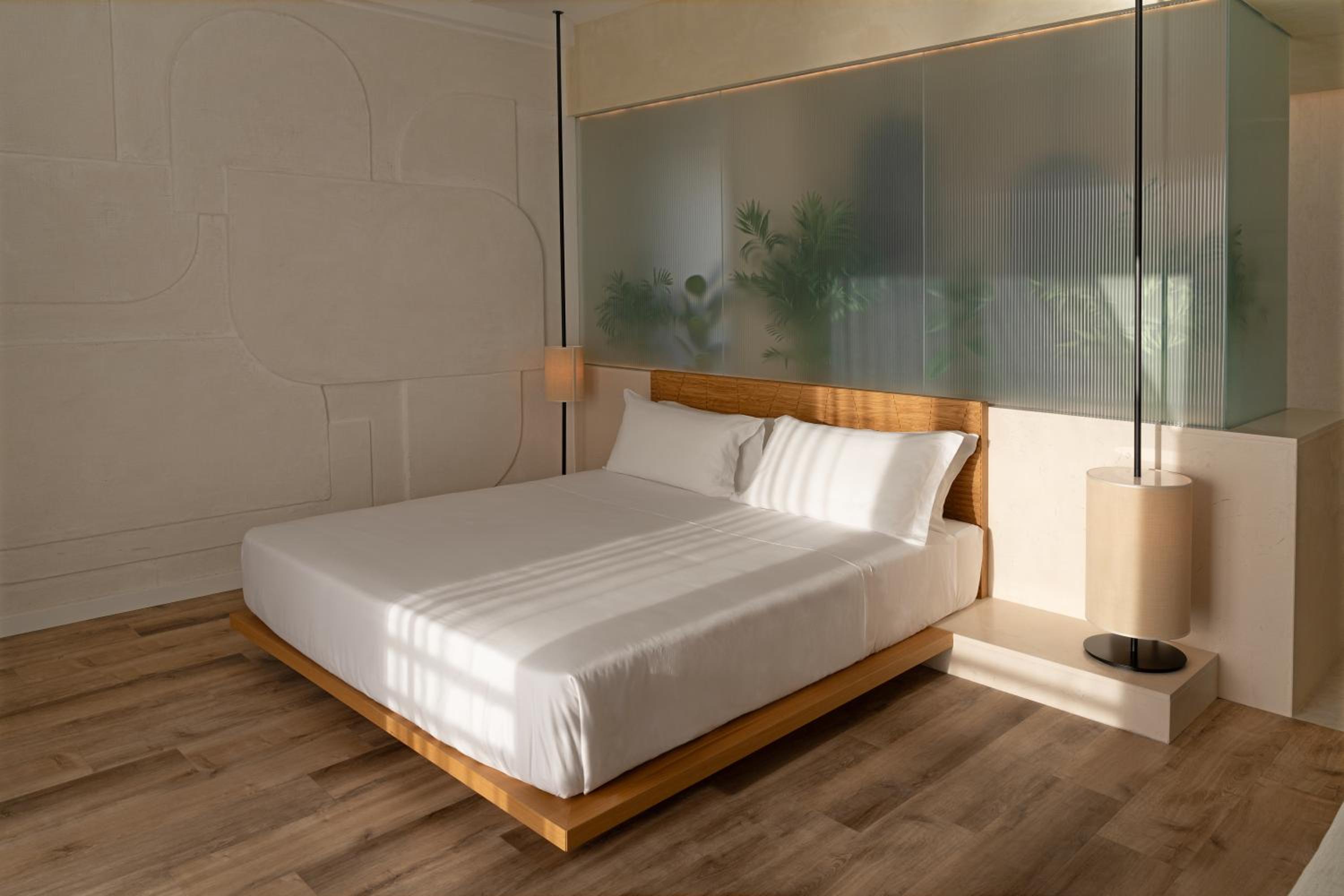 Junior Suite with Sea View - Photo 2