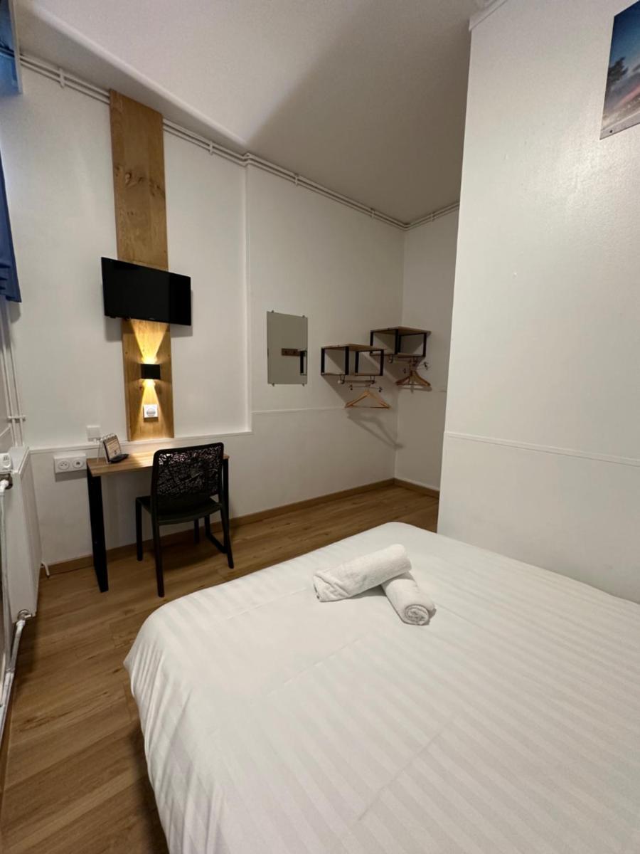Small Double Room photo 1